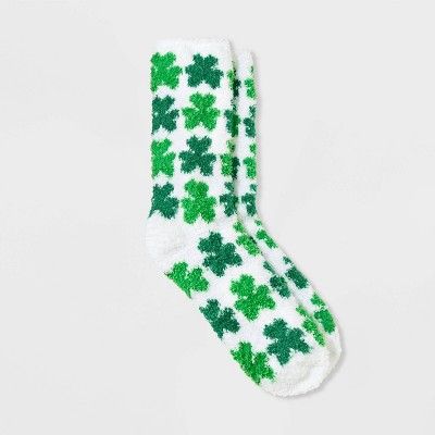 Women's Shamrock St. Patrick's Day Cozy Crew Socks - White 4-10 | Target
