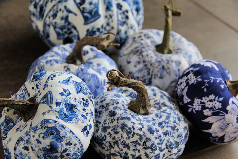 Chinoiserie Chic Pumpkin's. Three Sizes. Blue and White | Etsy | Etsy (US)