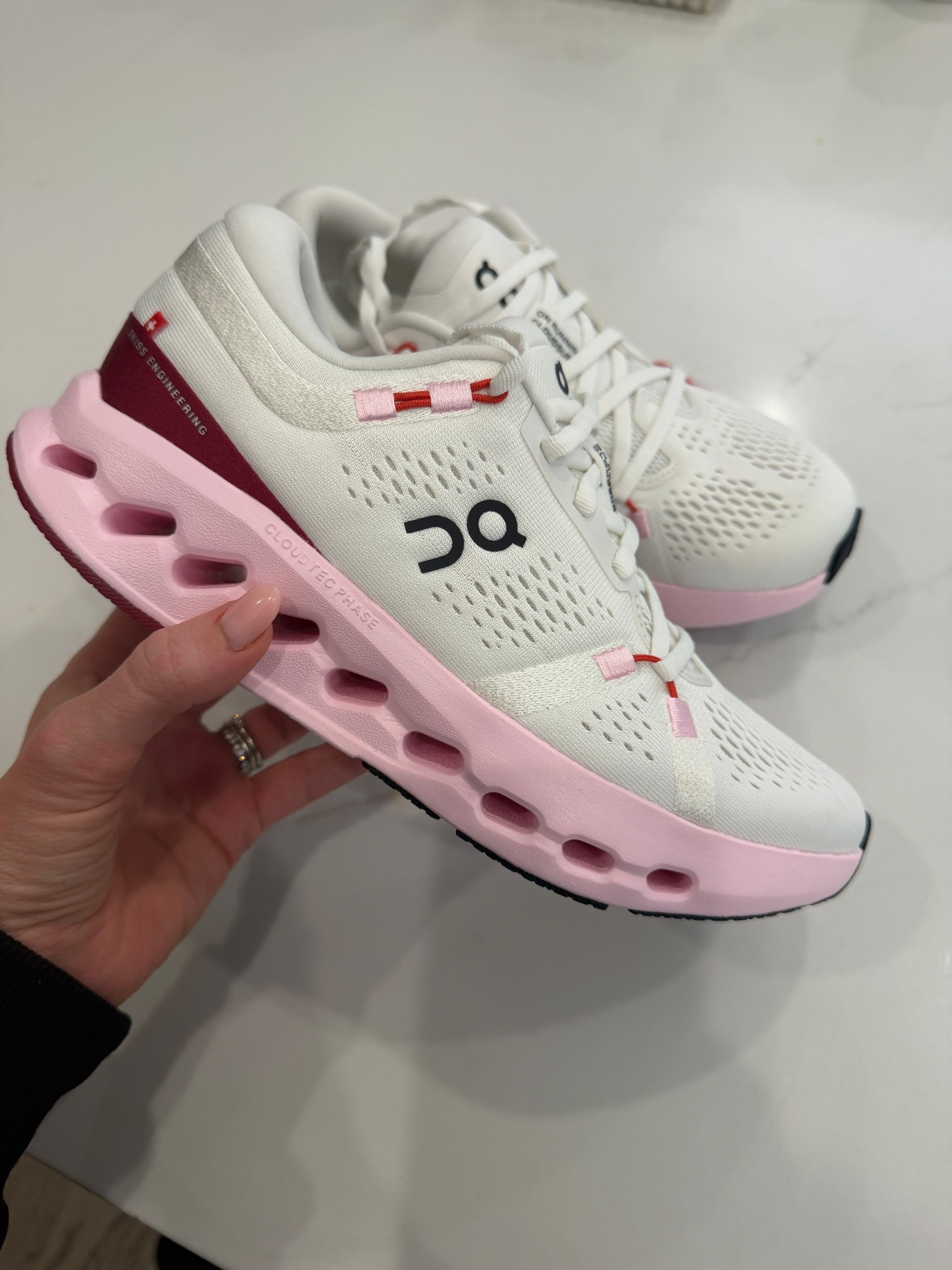 New colorway in these oncloud shoes. So comfy! My mom wears these for her 12 hour shift at the hospital. True to size 

#LTKmorningroutine #LTKfitnessgoals #LTKdayinmylife