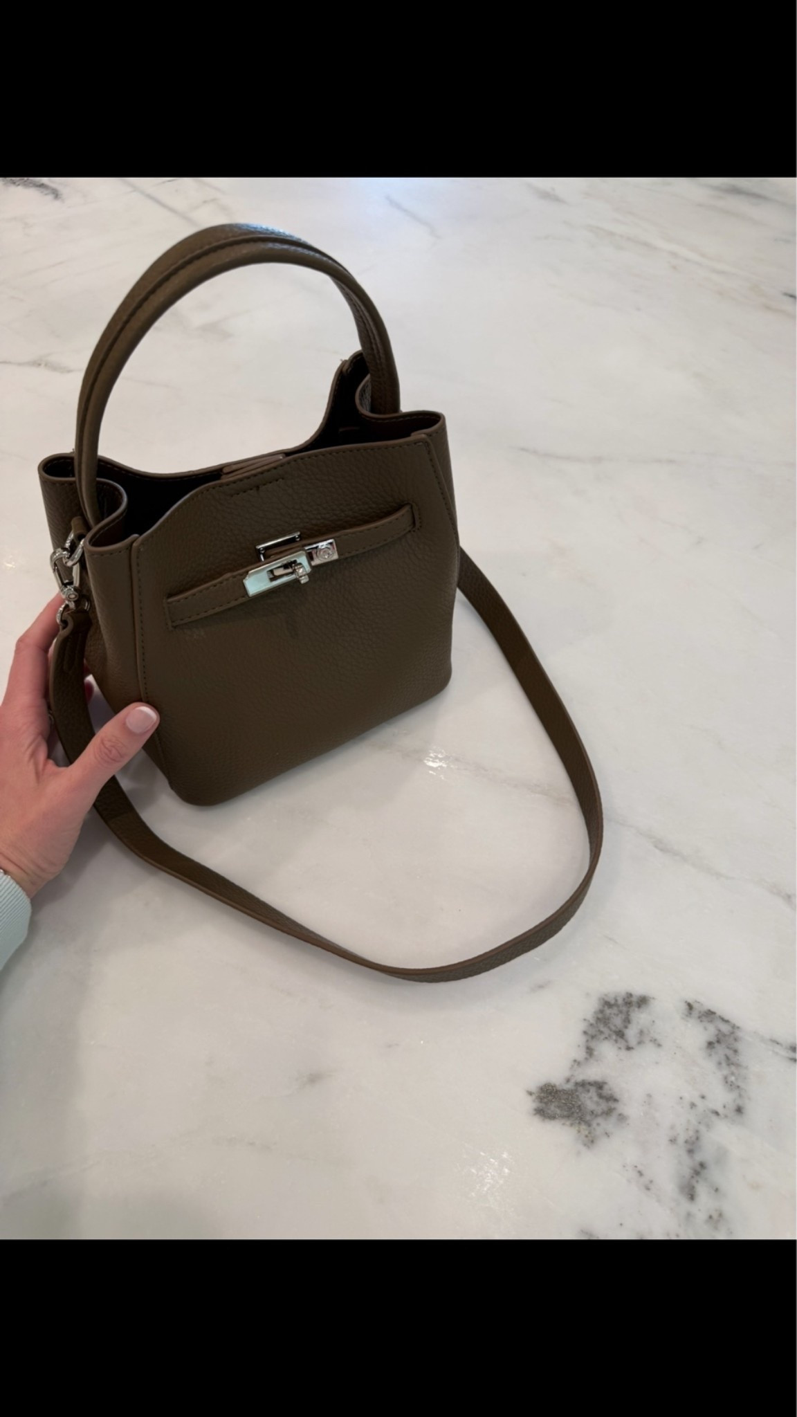 The perfect one shoulder versatile crossbody bag, light and small.

#LTKSeasonal #LTKmomlife