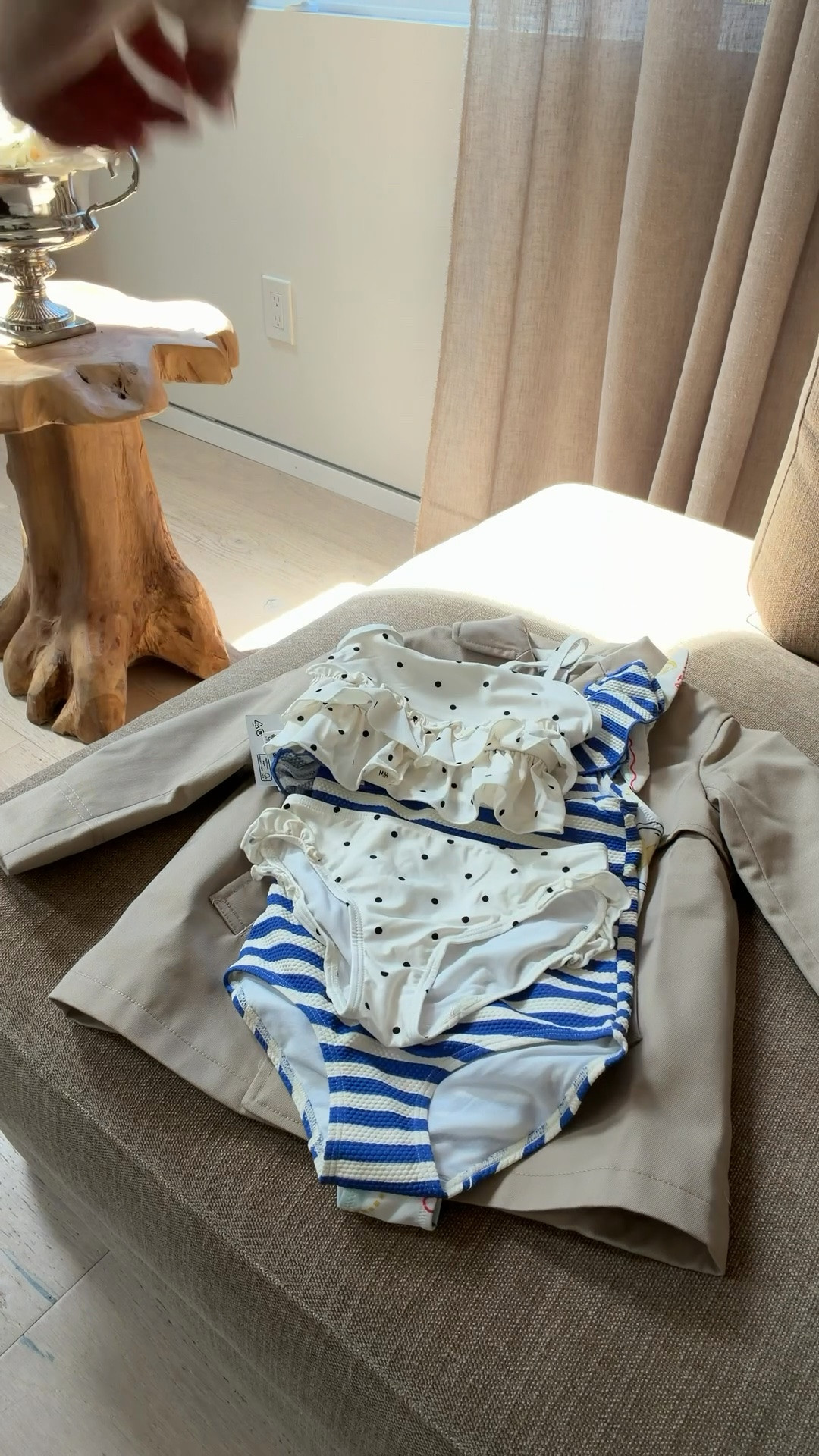 H&M haul for my toddler 

Trench coat 
One piece swimsuit 
Two piece bikini 
Toddler t-shirt 
Toddler bucket hat 
Toddler sandals 
Toddler Teddy vest 
Toddler tank tops 
Toddler footed  leggings 
Toddler girl outfits
H&M kids

#LTKootd #LTKKids #LTKBaby