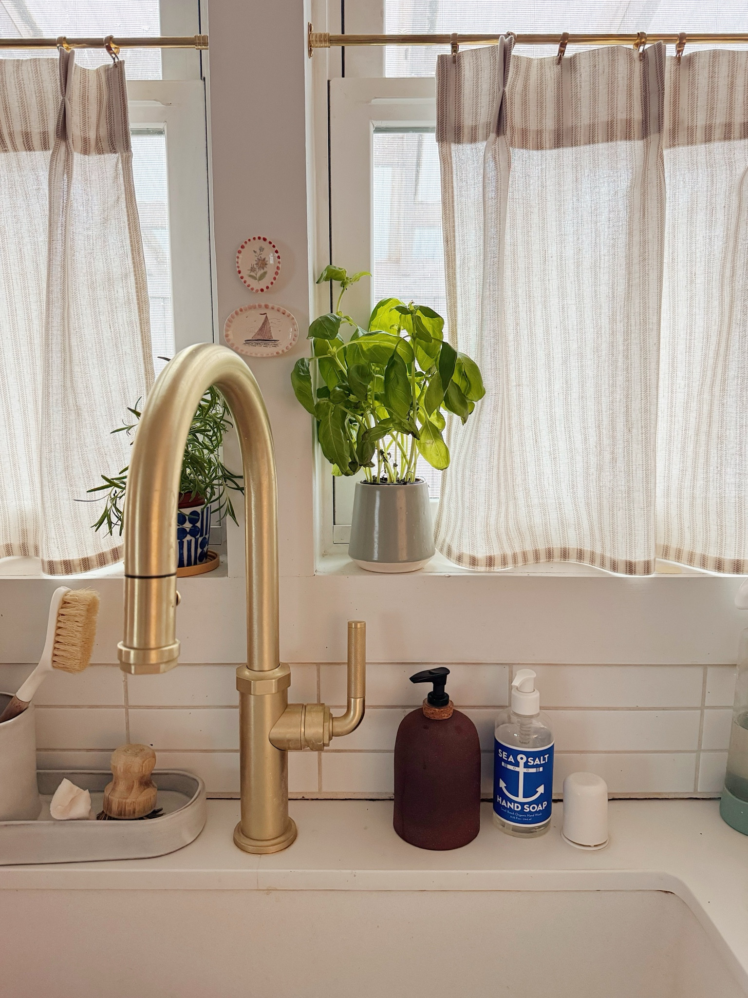 new cute dish soap bottle 🫧 

#LTKFindsUnder50 #LTKHome