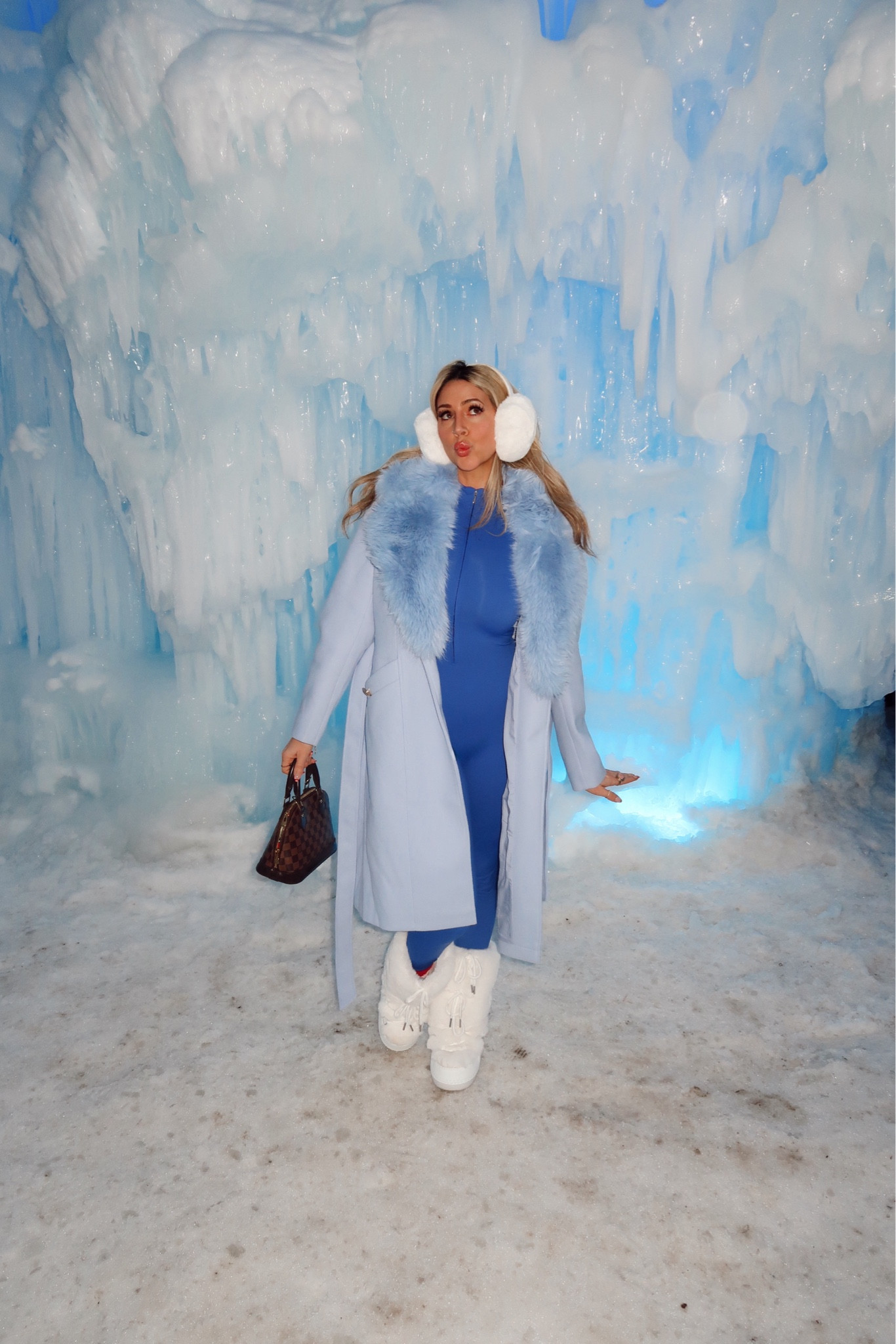 Wearing a size large in the blue ski suit (tall and long legged girlies size up)
Wearing size 8-9 in the boots 

Measurements: 32DD, 26/27 waist, 7.5 shoe, 5’7 

#LTKSeasonal