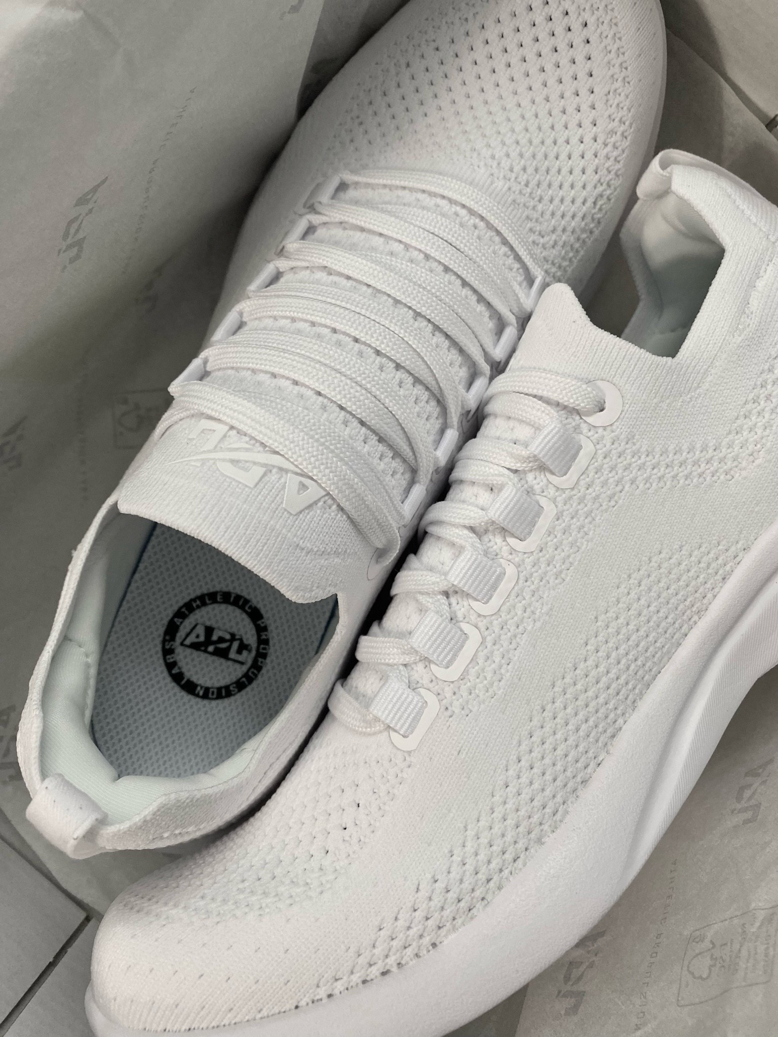 Best sleek white sneakers for travel, gym days and walking!

#LTKdayinmylife #LTKfitnessgoals #LTKTravel