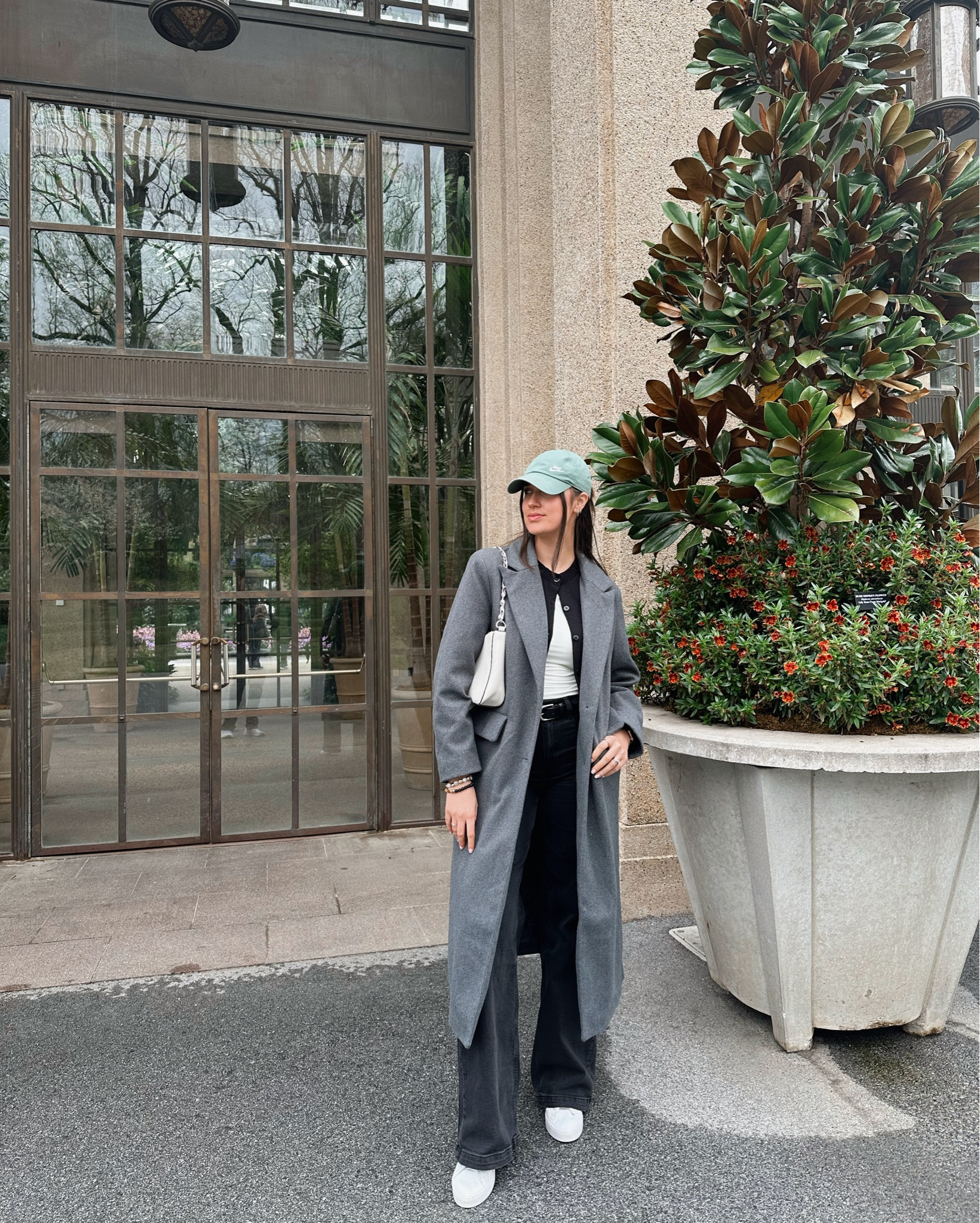 I am 5’9” wearing a size 4 tall in the jeans and a medium in the trench coat  


Spring outfit, spring fashion, what to wear, tall girl outfit, style inspo 

#LTKFindsUnder50 #LTKStyleTip #LTKBeauty