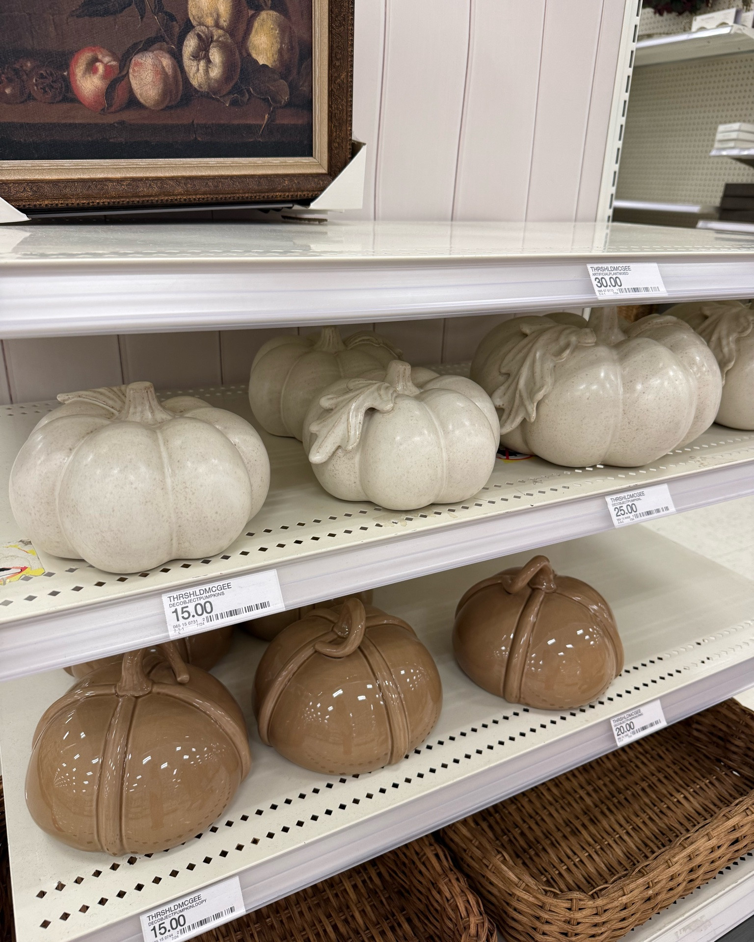 Fall finds @Target Loving all the new fall decor! 🤎🍂 (the pumpkins 😍) 



#falldecor #homedecor #autumndecor #cozyhome #falldecorations #pumpkins #target

#LTKHome #LTKSeasonal