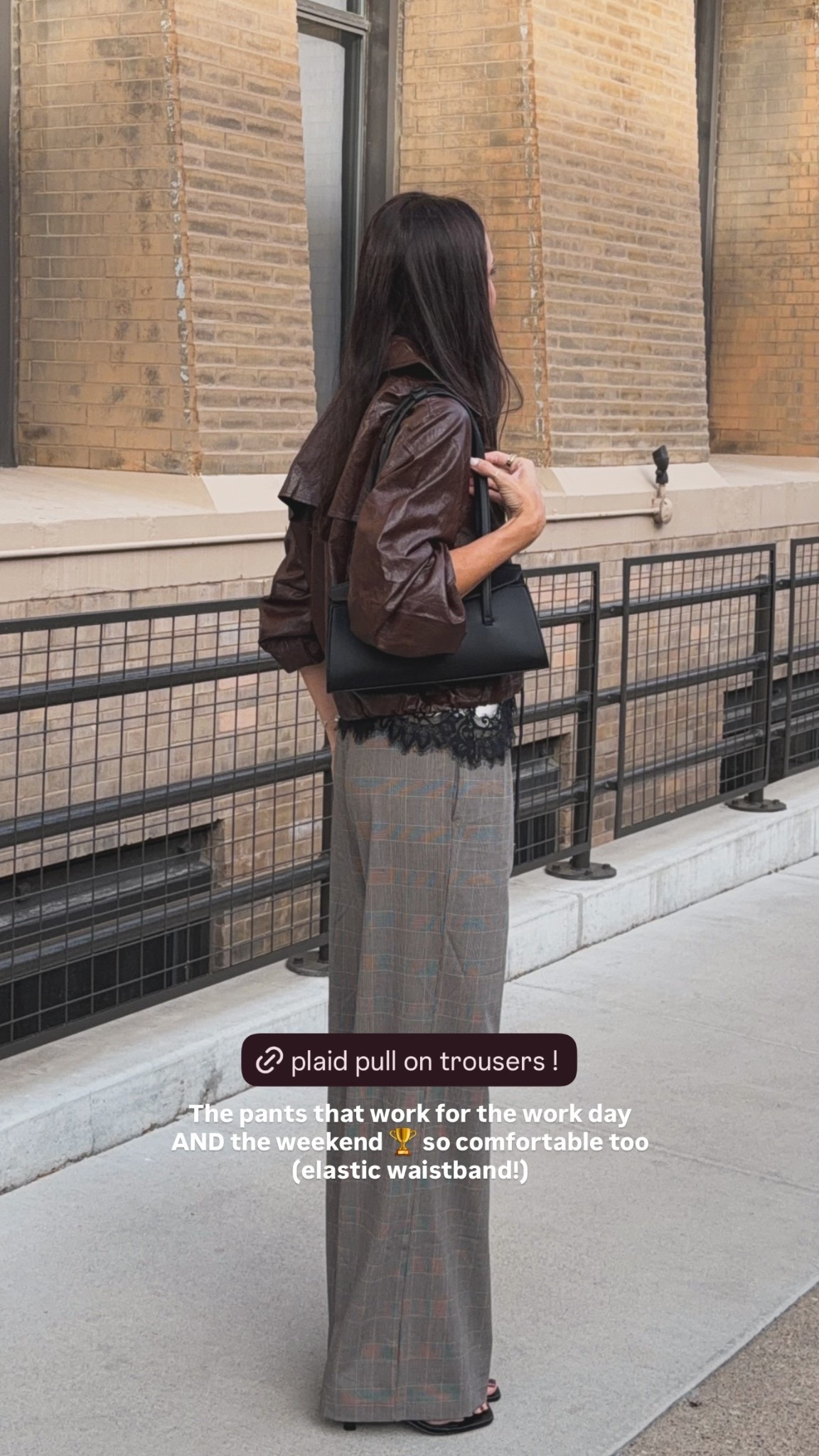 The pants that work for the work day AND the weekend 🏆 so comfortable too (elastic waistband!)
True to size (wearing a S) I’m 5’7”

@Freja New York

#LTKootd #LTKWorkwear #LTKTravel