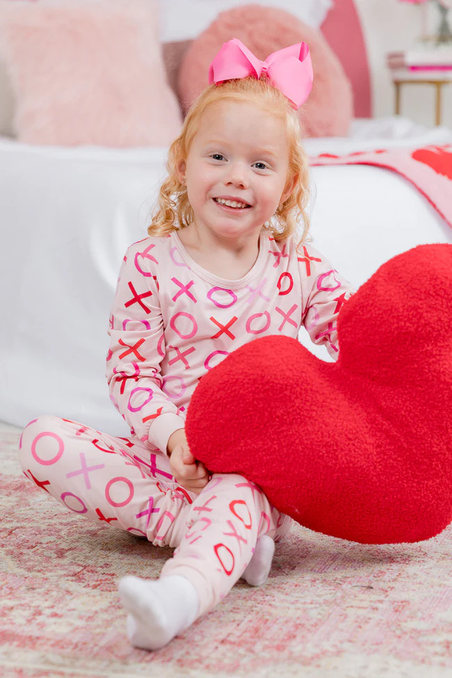 Goodnight Kisses XO Kid's PJ Set | Pink Lily