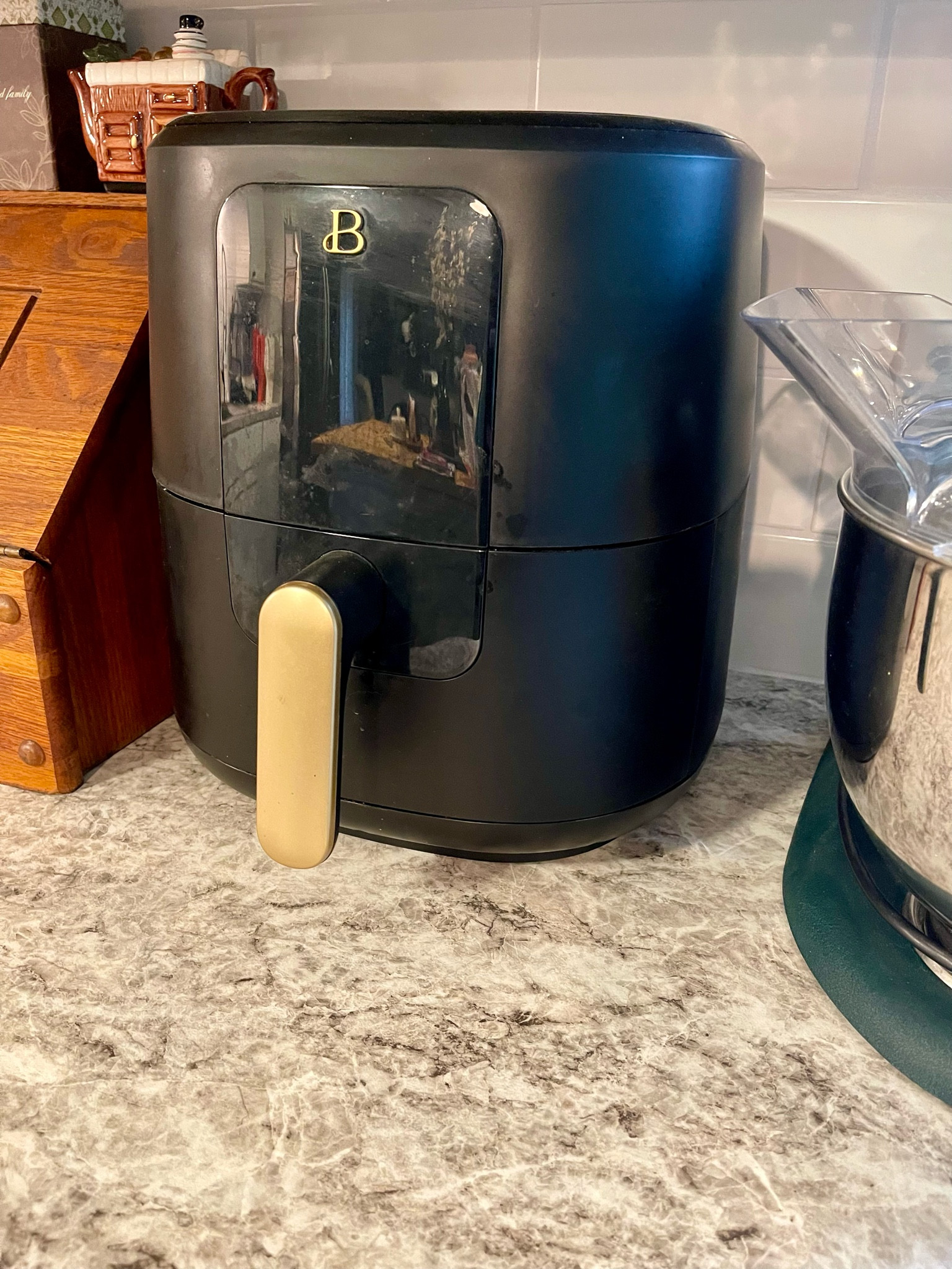 Beautiful air fryer from Walmart. Super handy. I love this thing

#LTKFindsUnder100 #LTKHome