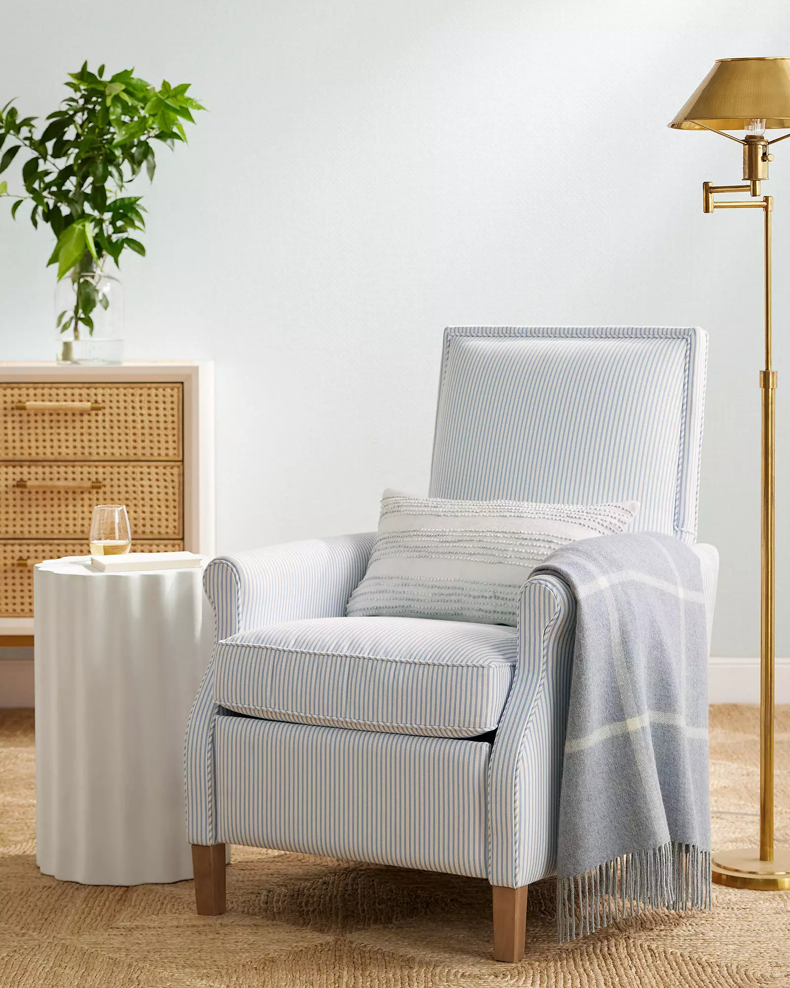Stop scrolling—your backyard glow-up starts NOW 🔥 Serena & Lily is dropping up to 70% OFF on outdoor must-haves! From conversation sets to sectional sofas and patio tables, everything you need for the ultimate summer vibe is on sale 🌞✨
#SerenaAndLilySale #OutdoorFurnitureDeals #PatioRefresh #BackyardInspo #OutdoorDecor #SectionalSofa #ConversationSet #SummerVibes #SaleAlert 

 #LTKSeasonal #LTKHome #LTKSaleAlert