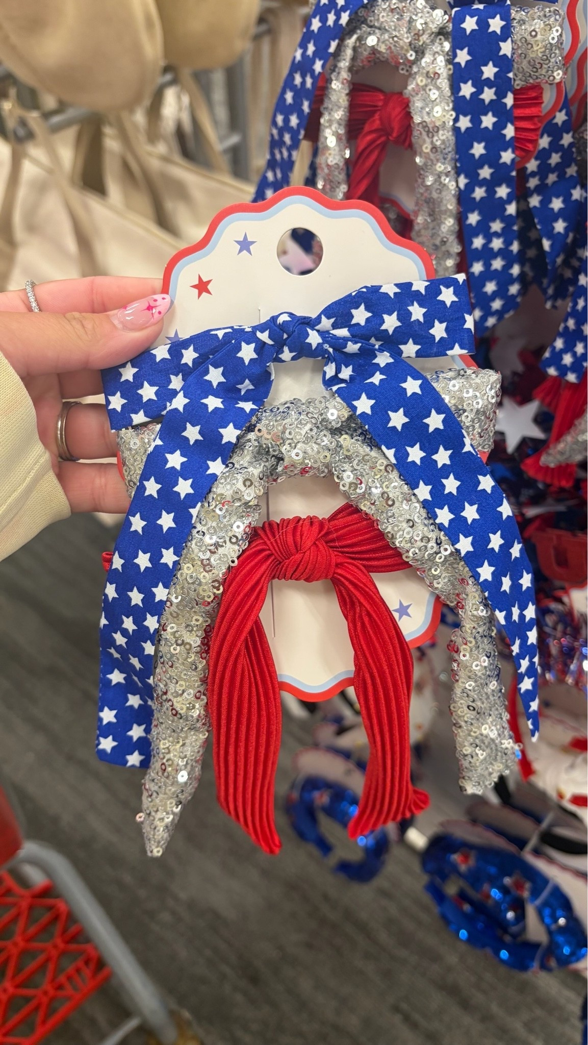 These bows are so perfect for the season!🇺🇸

#LTKSeasonal #LTKSaleAlert #LTKselfcare