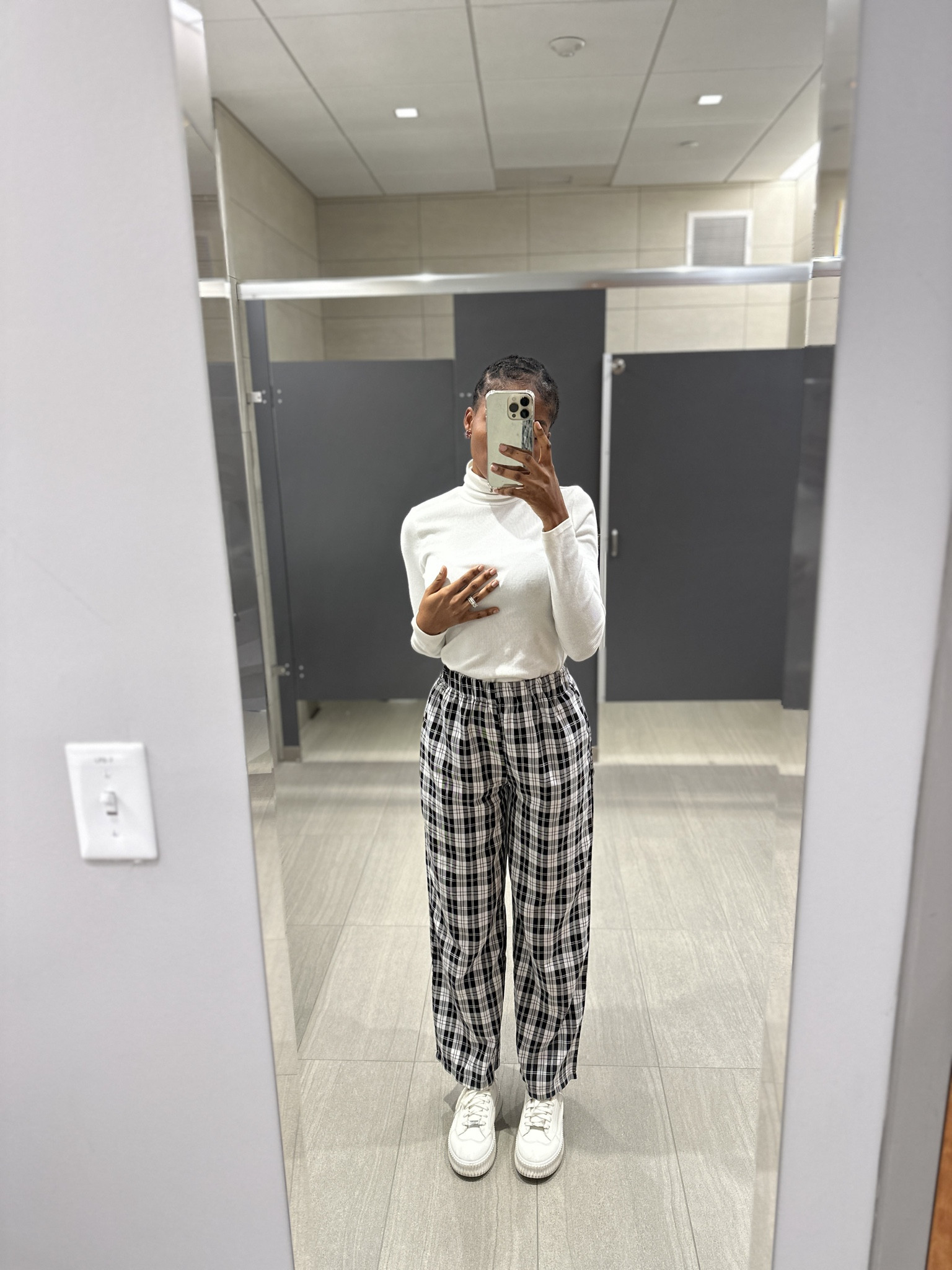 Daizy Plaid Wide Leg Pant

This is my most comfortable office wearr

#LTKstyletip #LTKMostLoved #LTKfindsunder50