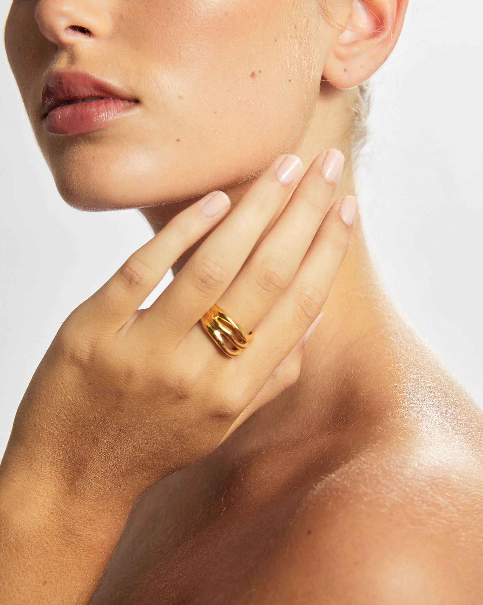 Lola Ring Gold | One Mile