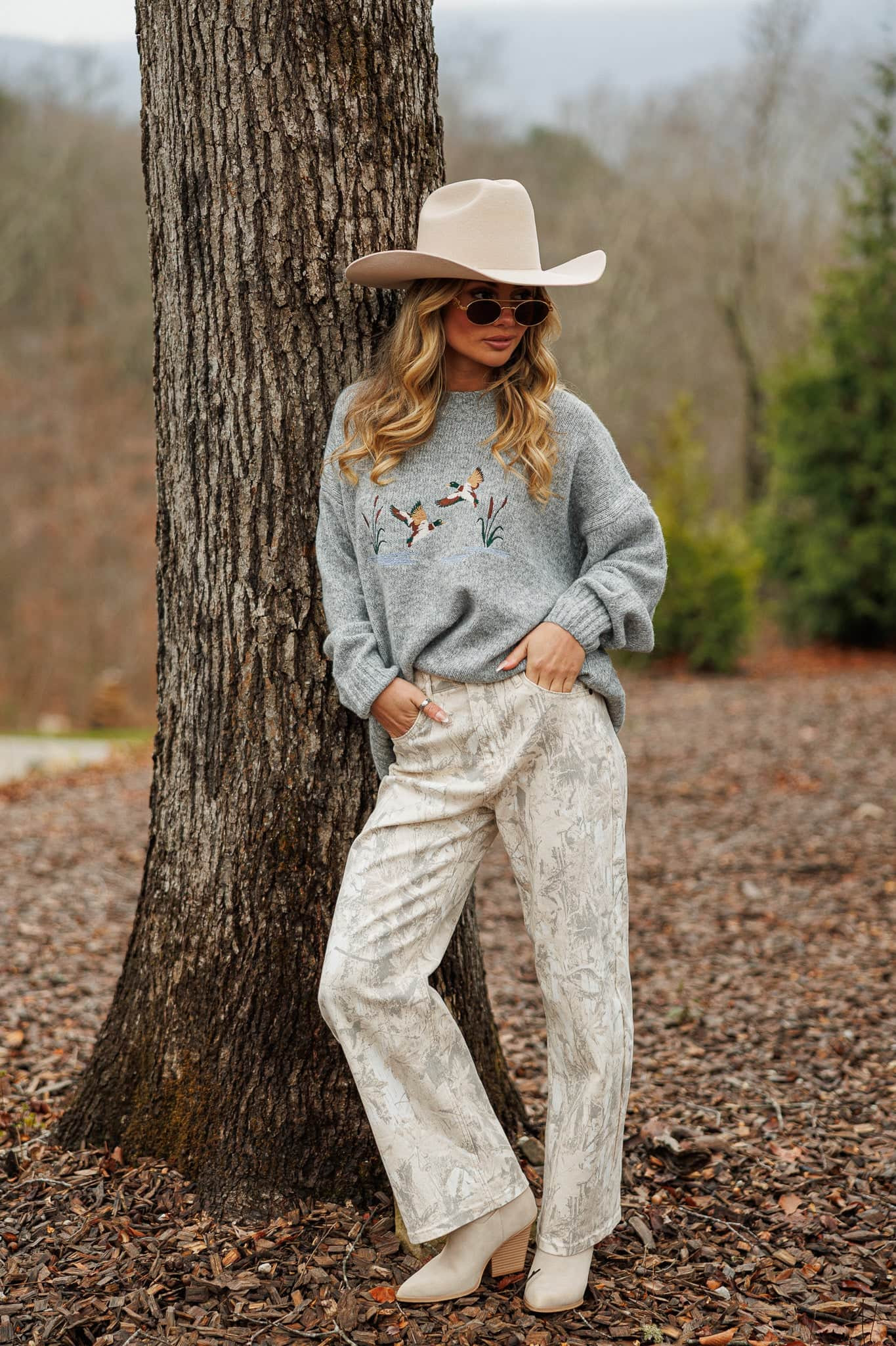 Embroidered Ducks Sweater | Lane 201 Boutique