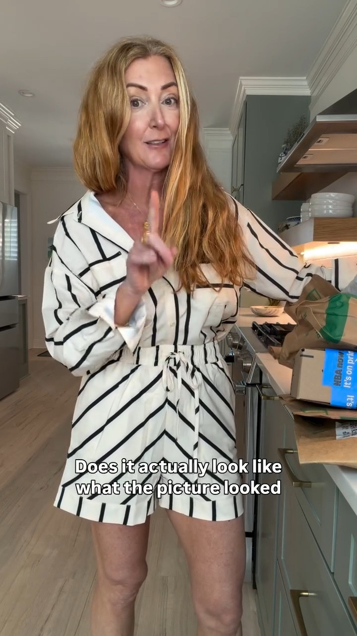 Another Amazon unboxing and this one had some really good basics in it. A couple cute knit tops, two sets that honestly give strong Skims energy without the Skims price tag, and the only bras I ever reach for — both in a regular style and strapless.

If you like seeing the real try-on and hearing what’s actually worth it before you order, this one’s a good watch.

#amazonfinds #amazonfashion #over50style #midlifewomen #springstyle 

#LTKdayinmylife #LTKgrwm #LTKOver40