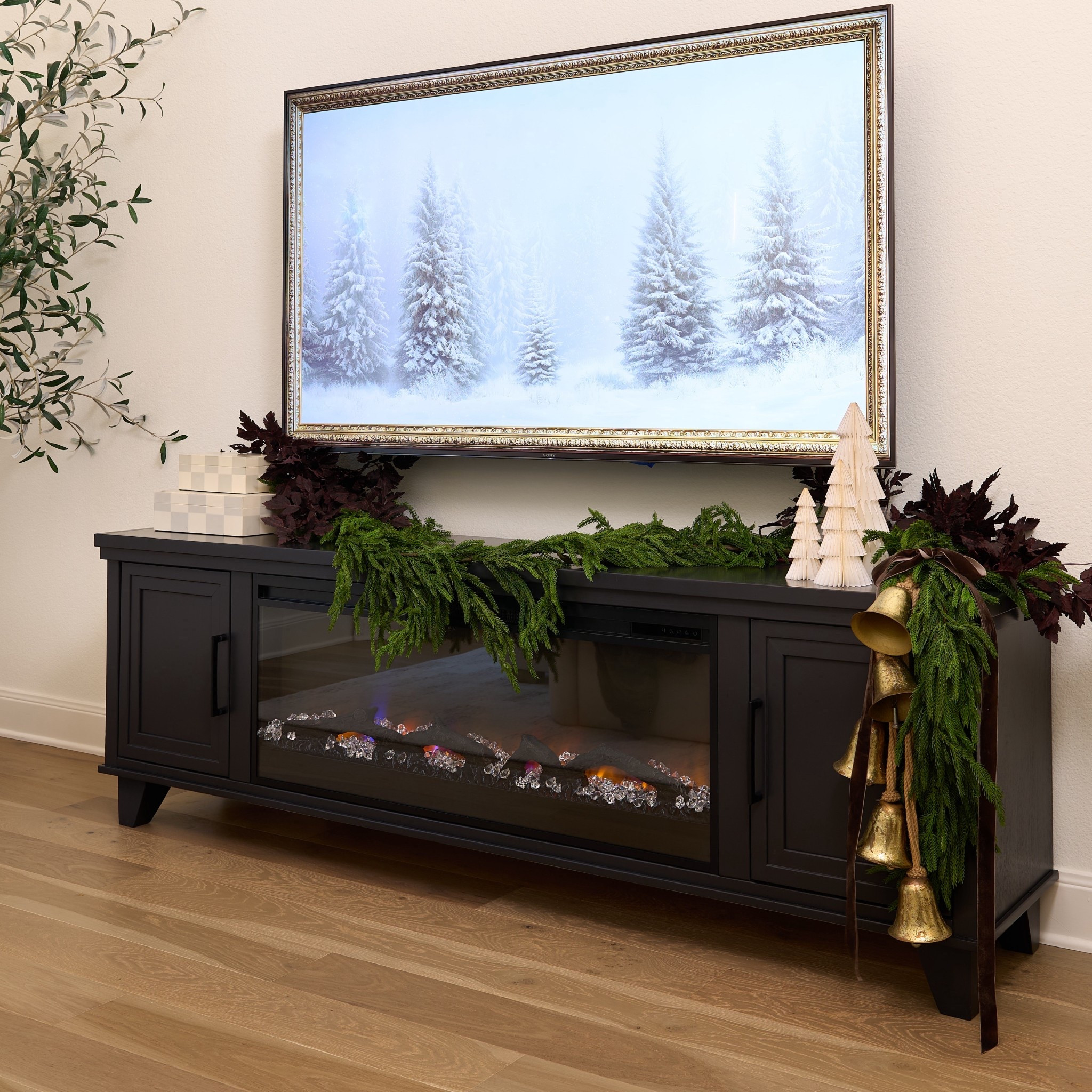 This is the first year I didn’t put a tree in our bedroom. The same kids that make fun of me for going overboard told me this isn’t even decorated! 😂

Fireplace
Christmas decor
Garland 

#LTKHome #LTKHoliday #LTKSeasonal