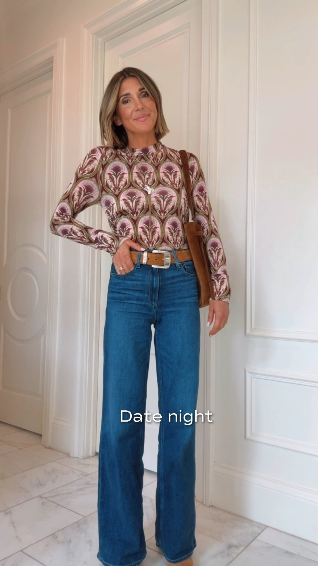My favorite jeans for fall 🤎 The fit is SO flattering and they’re such an easy pair to dress up or down. Sharing 7 ways to wear them for everything from school drop-off and errands to lunch, date night + fall events.

Fit notes: I’m 5’7” wearing a size 25. Fit TTS.