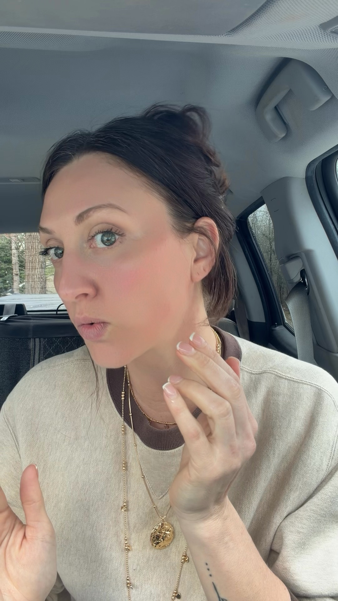 @Merit really does simply getting ready! These items are so nice and I will 100% be adding them to my daily makeup routine

Concealer shade  - bisque 
flush balm tint - Beverly Hills 
Lip color - archival 

The glow serum feels so nice on the skin and adds a gorgeous glow! The concealer stick and blush are perfection!! And the lip color!! I am so picking with anything that I put on my lips and their lip blush exceeds my expectations 

#LTKgrwm