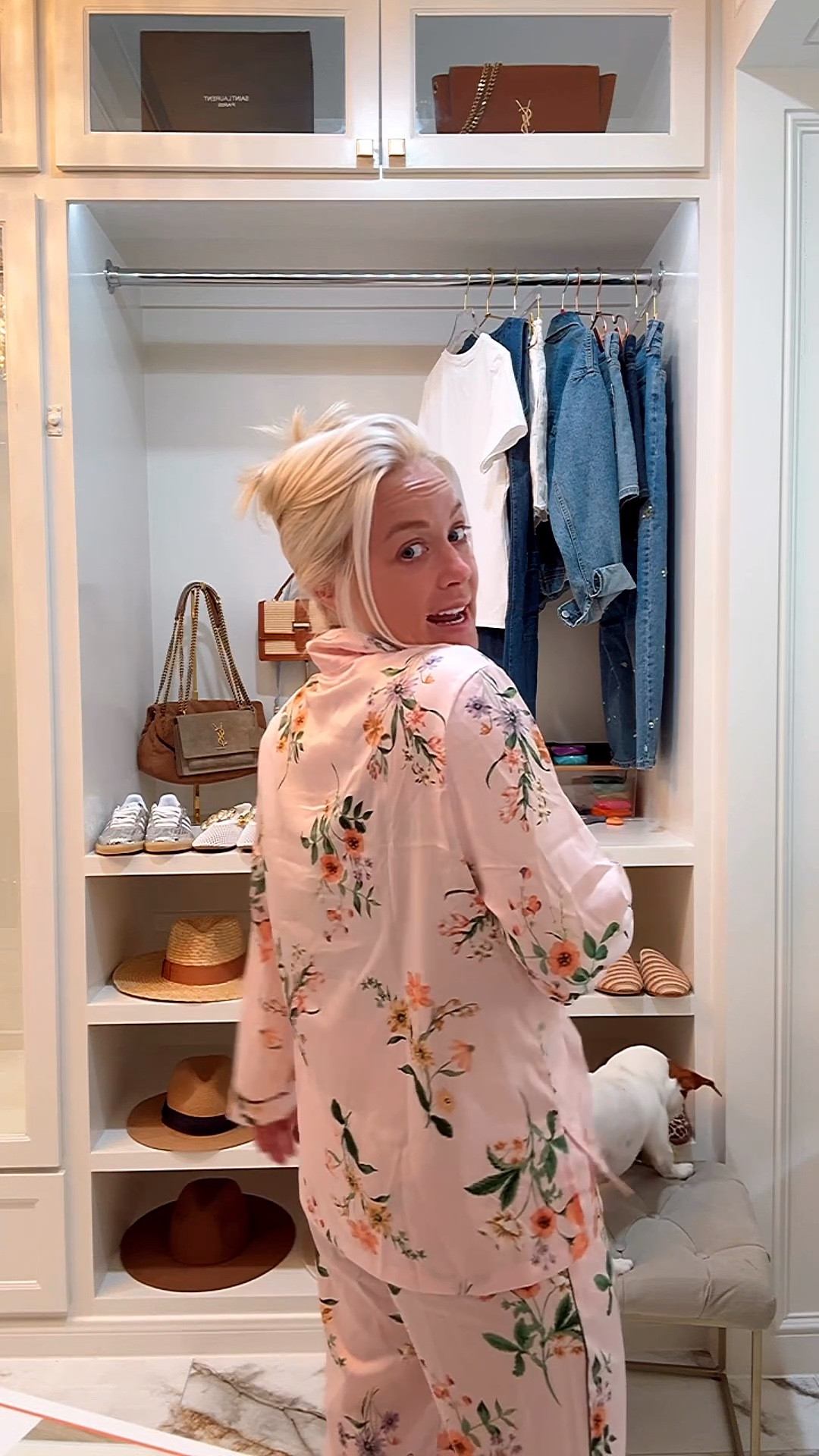 These floral pajamas are on sale and so perfect for Mother’s Day - size medium 