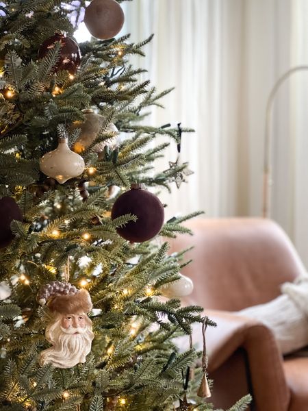 DIY studio McGee velvet ornaments

McGee and co velvet ornaments
Flocked ornament 
Christmas decor


#LTKhome #LTKHoliday #LTKstyletip