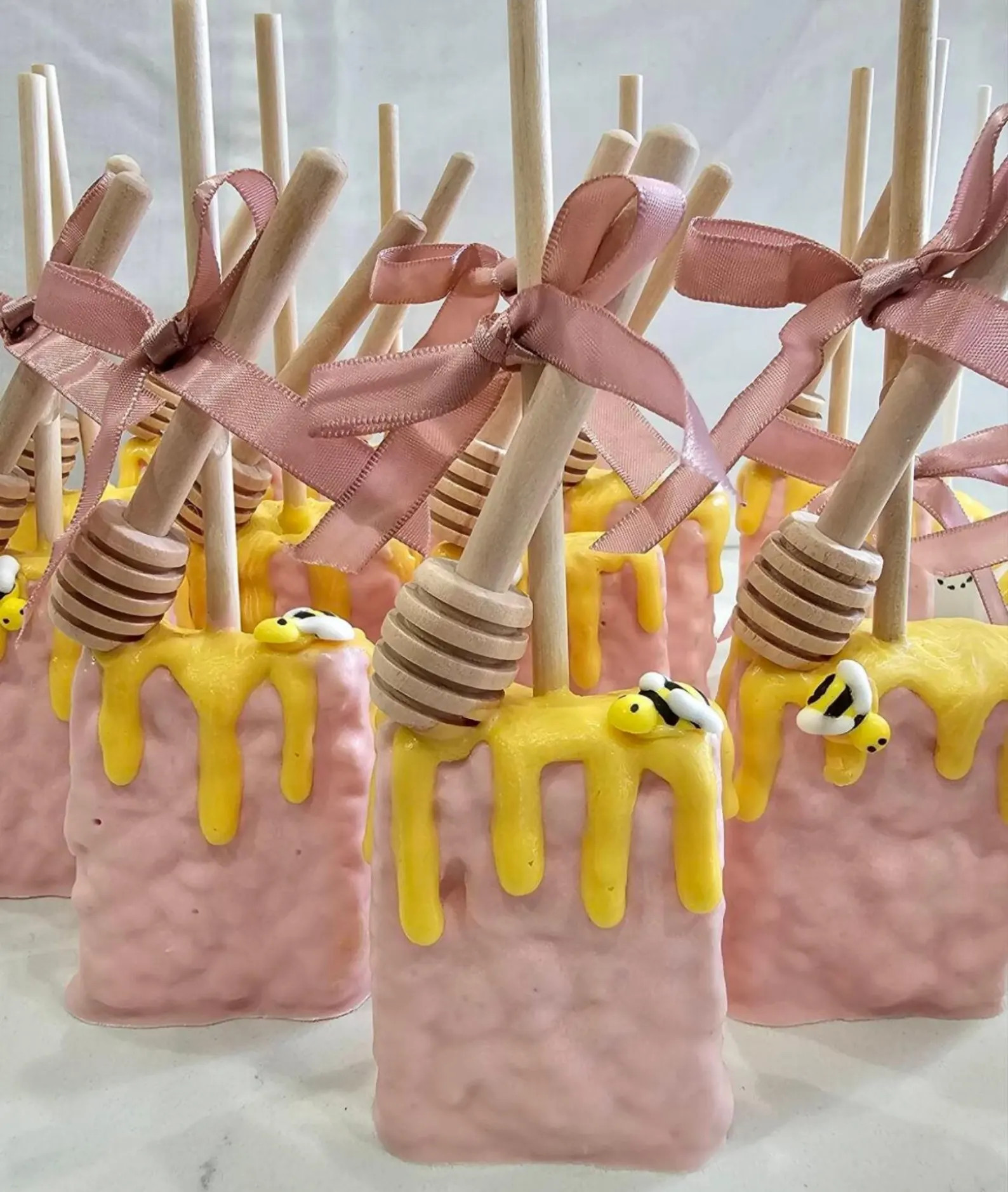 Winnie the Pooh Honey Bee rice crispy treats (please read full description) | Etsy (Global)