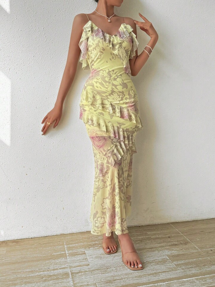 SHEIN VCAY Floral Print Ruffled Slip Dress4.84(37) | SHEIN