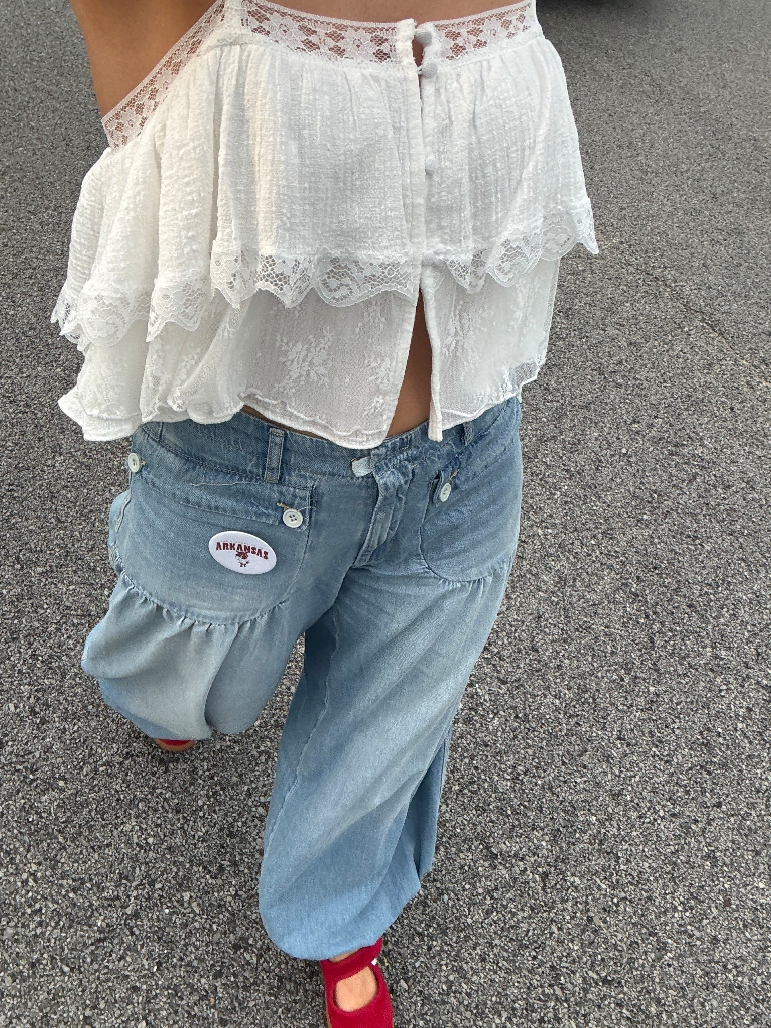 small top, 27 in jeans (they run small! usually a 25 at FP) 

#LTKootd