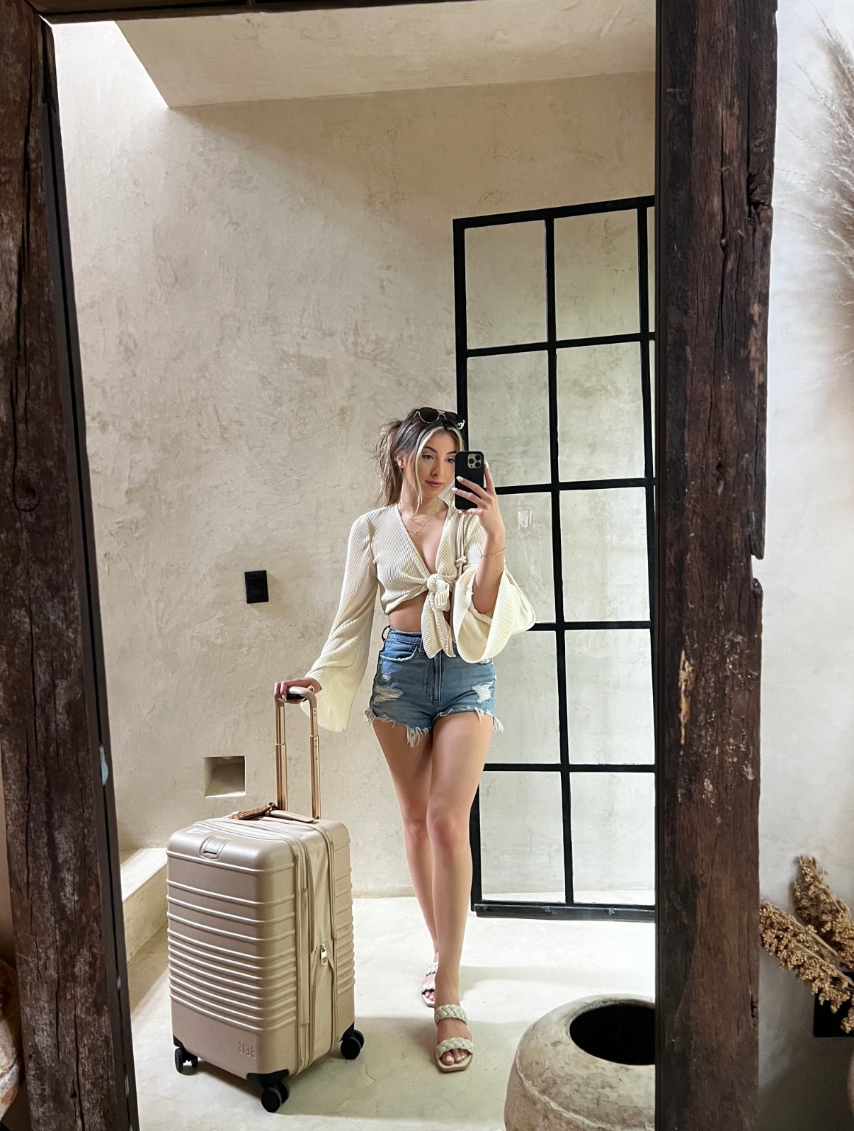 Beis is having a sale!! Run don’t walk!


#LTKSaleAlert