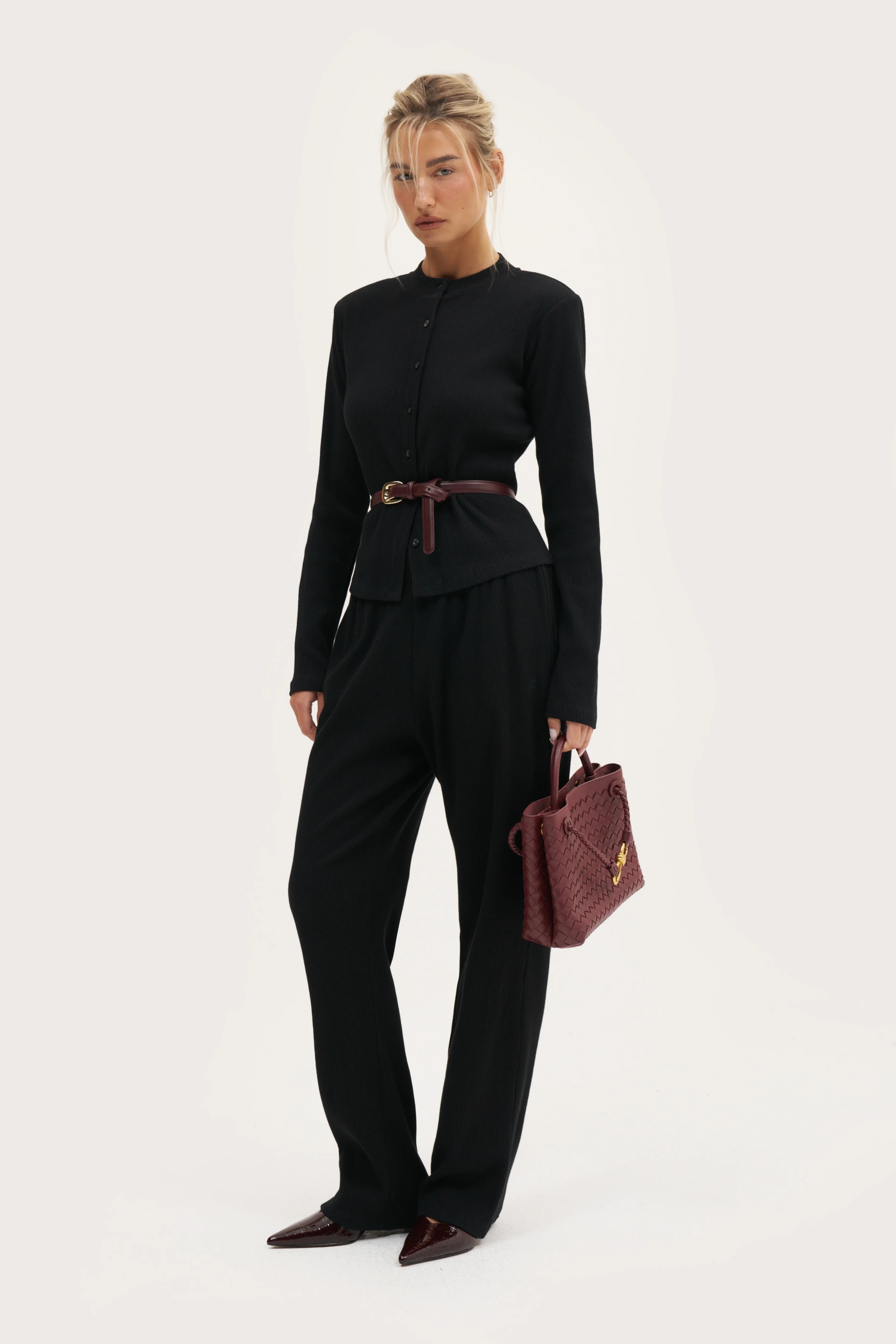 Awayday Pleated Pants - Black | Maebe