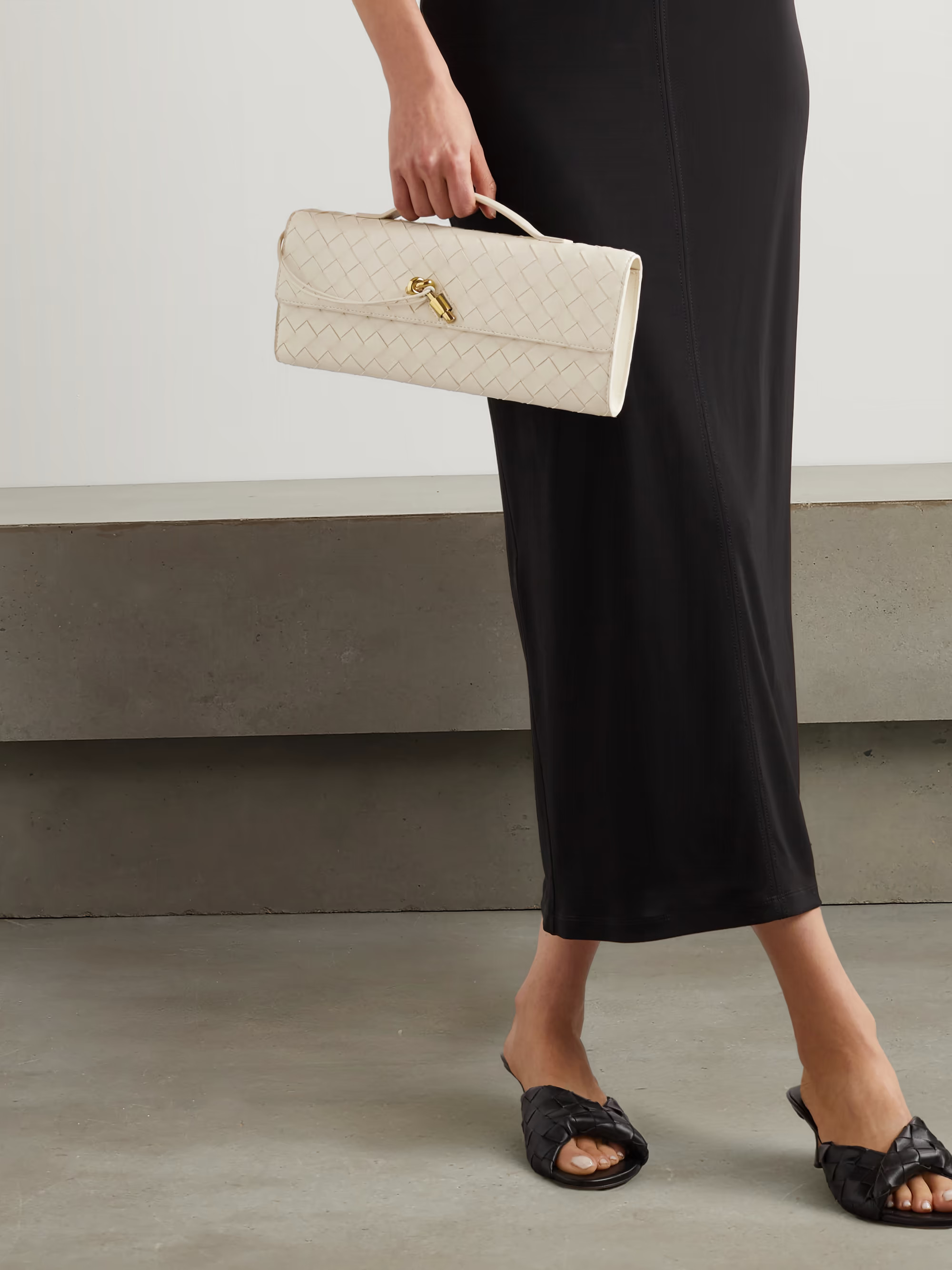 Andiamo long Intrecciato leather clutch | NET-A-PORTER (UK & EU)