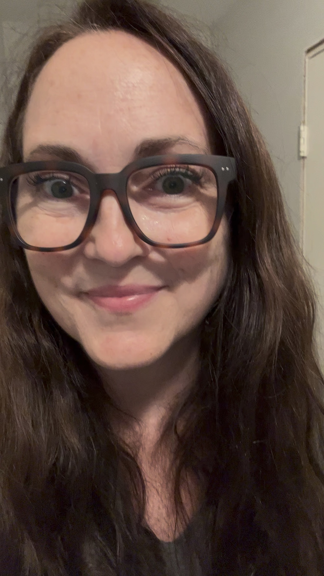 Oops! I accidentally ordered the readers and not the progressives! The progressives will have no magnification on the top of the lenses so you can see clearly when looking around and see better when trying to read the small print! 

#LTKStyleTip