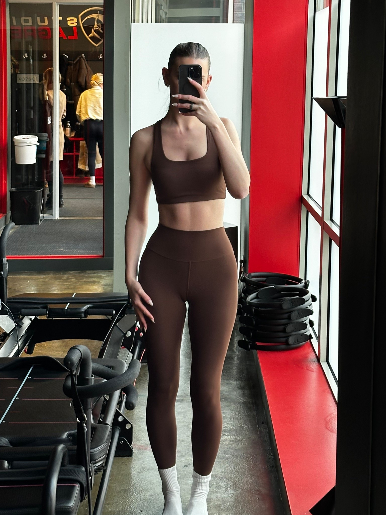 this workout set is so buttery soft and I love the chocolate brown color 🤎

#LTKootd #LTKActive #LTKfitnessgoals