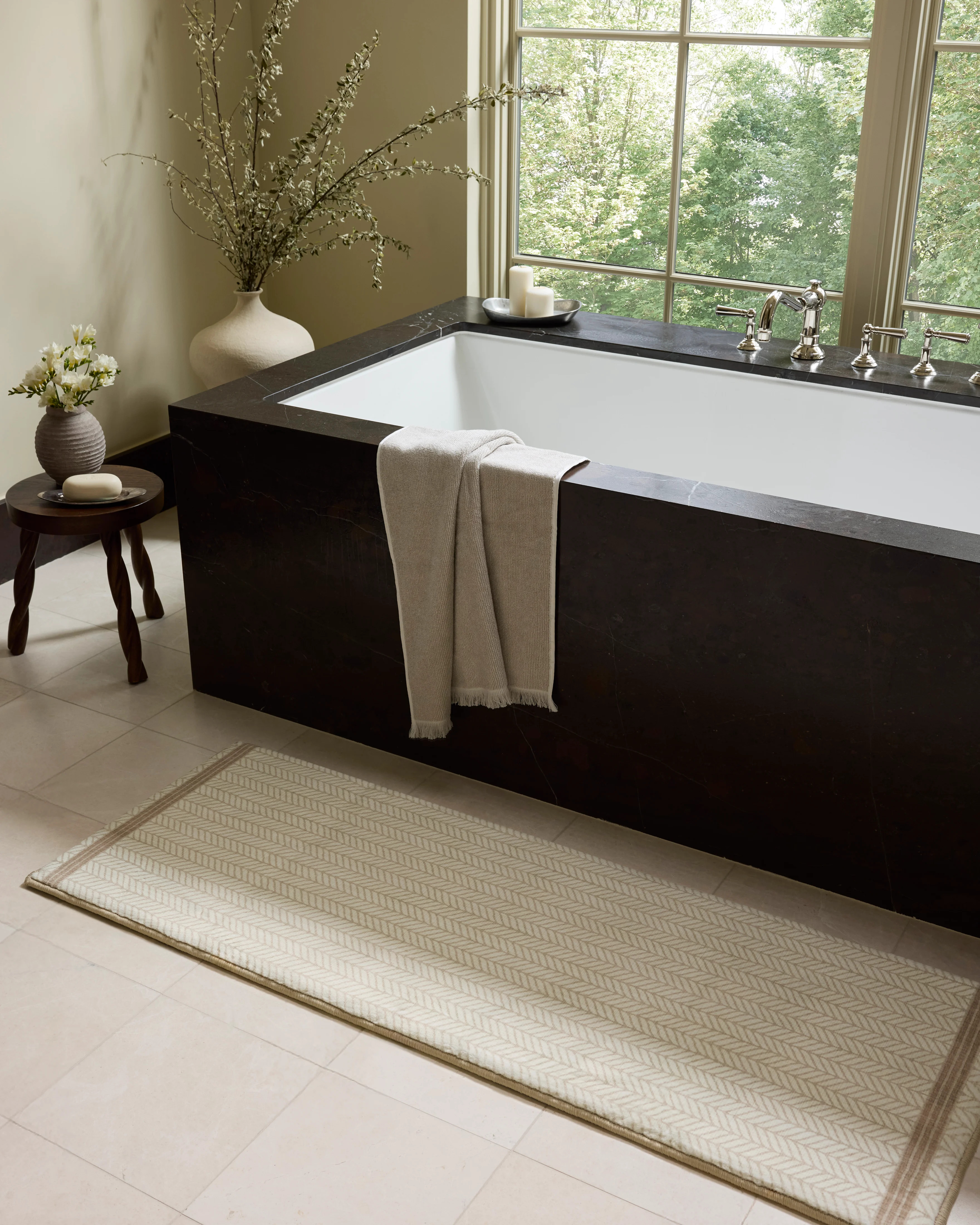 Chris Loves Julia x Loloi-Marvin Bath Mat-MRV-01-Ivory, Neutral | Rugs Direct