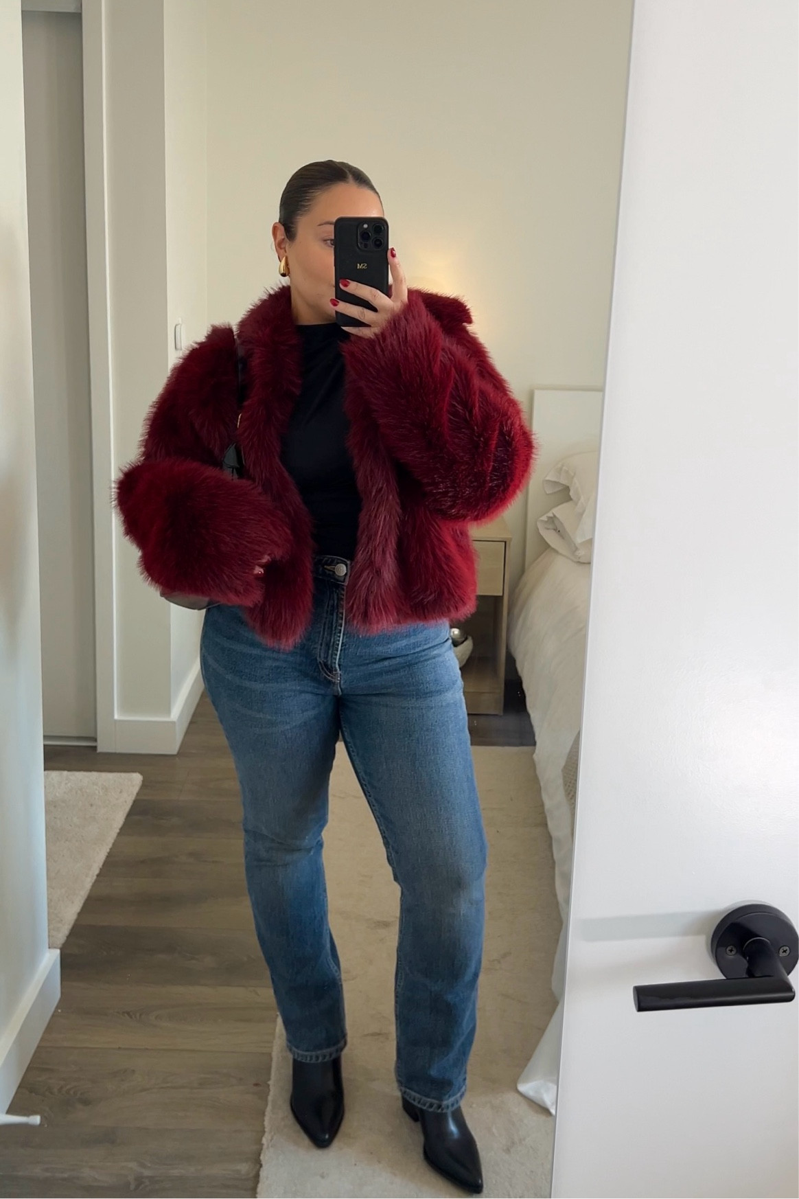 Red Fur Jacket OOTD ♥️ 

#LTKStyleTip #LTKSeasonal #LTKHoliday