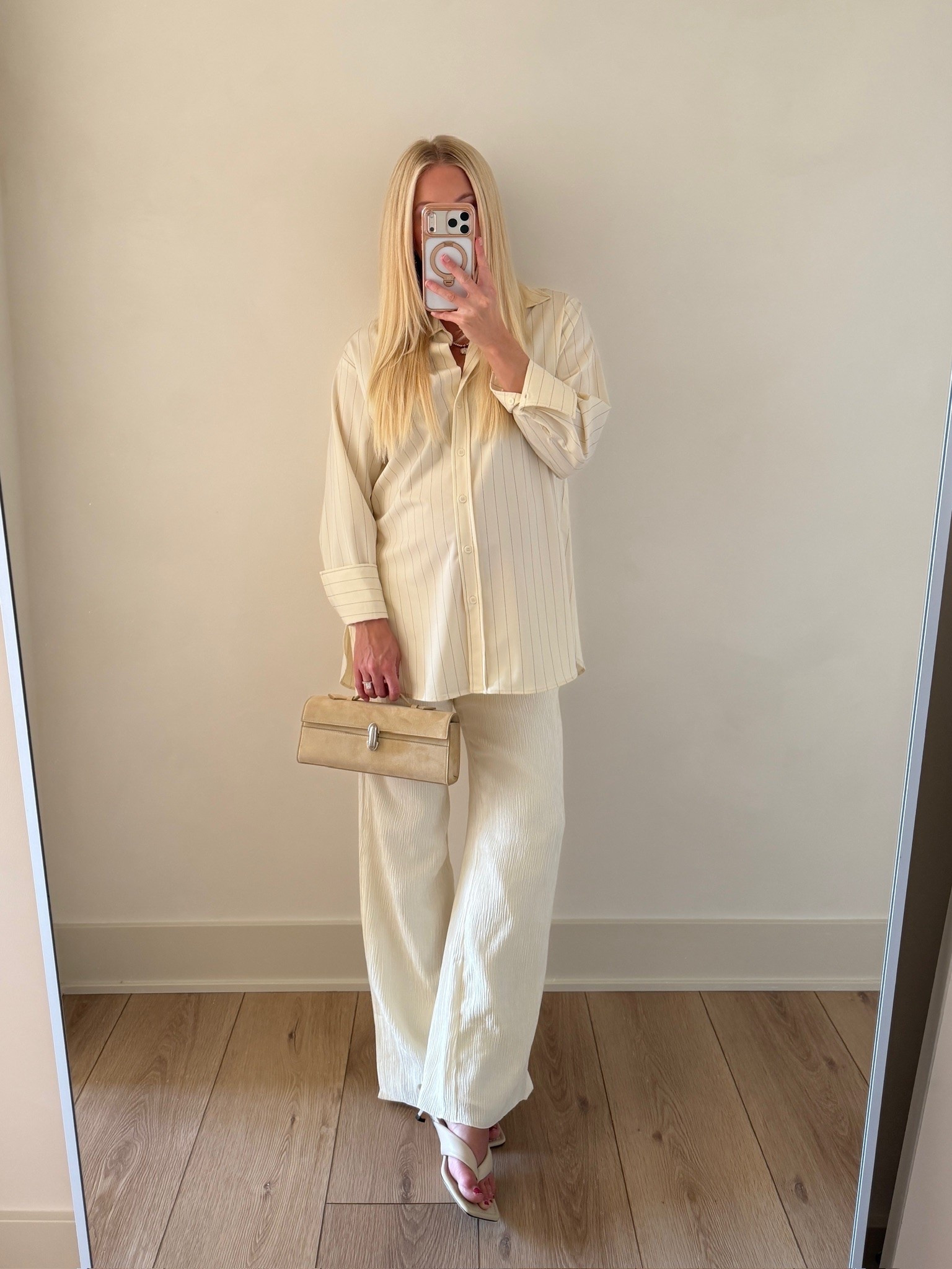 SIZE: 4 in top, medium in pants (sized up in both for pregnancy), shoes are tts, code “KPGS20!” for discount on necklace! #kathleenpost

Date night look, bump friendly outfit, maternity outfit, monochrome look, comfy chic, spring transition

#LTKootd #LTKSeasonal #LTKBump