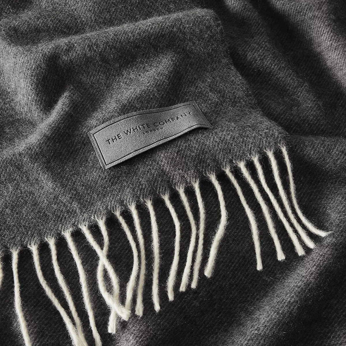 Pure Cashmere Throw | The White Company UK & ROW
