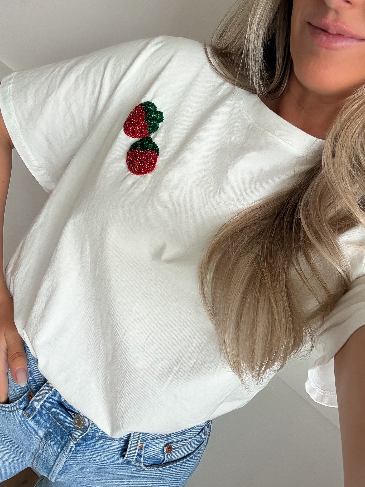 Cutest strawberry details 🍓

White tee, casual outfit, ootd, summer atyle, spring style 

#LTKootd #LTKdayinmylife