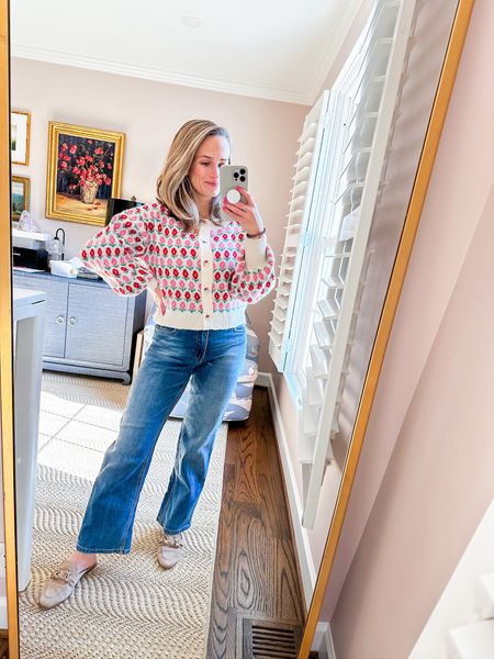 This Amazon sweater is perfect for early spring while it’s still chilly! Wearing a size small. My jeans are one size up for my regular and fit perfect for postpartum. They’re a little stretchy which I also love, and under $100.

Spring outfit 

#LTKfindsunder100 #LTKSeasonal #LTKworkwear