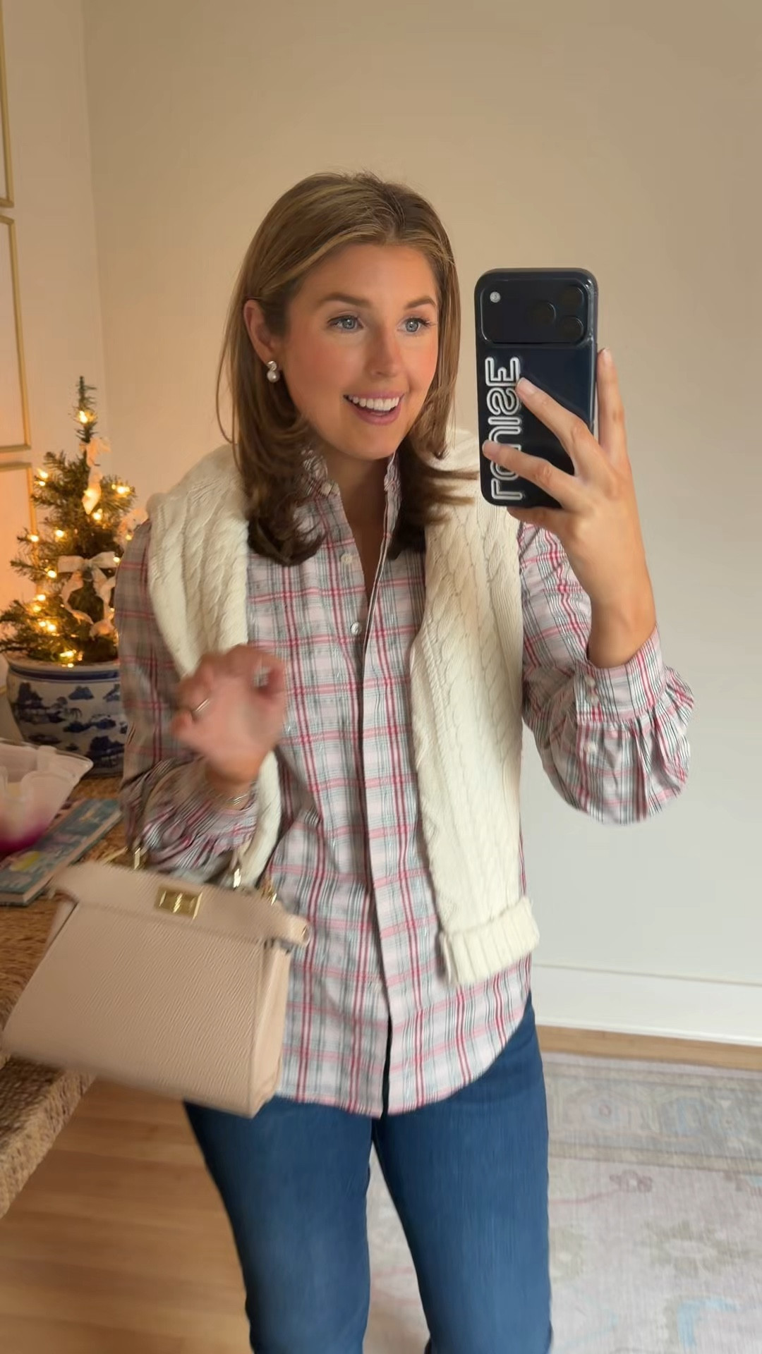 Dressy casual outfit idea for the holiday season! Wearing an XS in top and 26 in jeans 