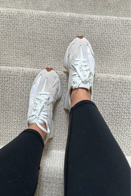 Cute white new balance sneakers for summer back in stock