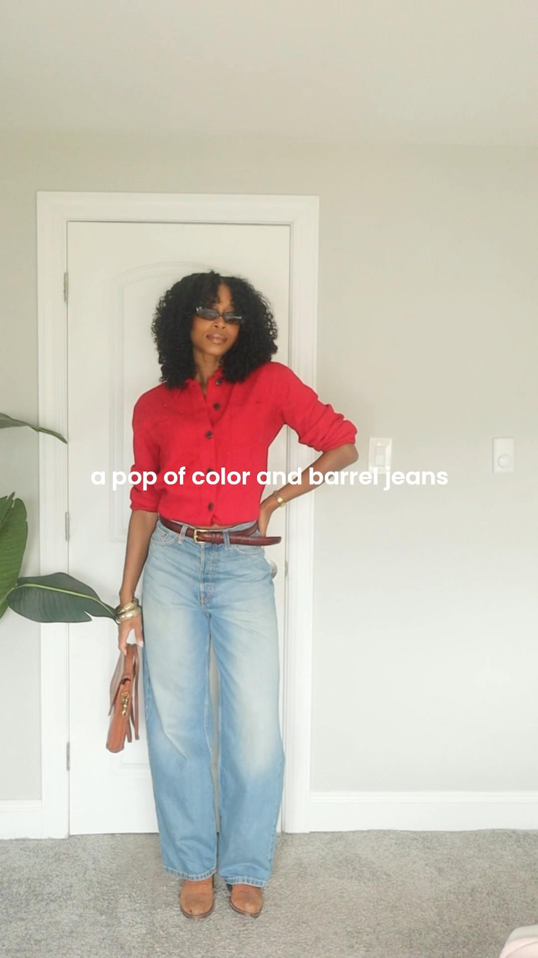 Barrel jeans are having their moment and I’m fully on board!

Obsessed with the structured fit and how easy they are to dress up or down. Linking this exact pair + some summer staples to complete the look.

W27 L34

#LTKSummerEdit
