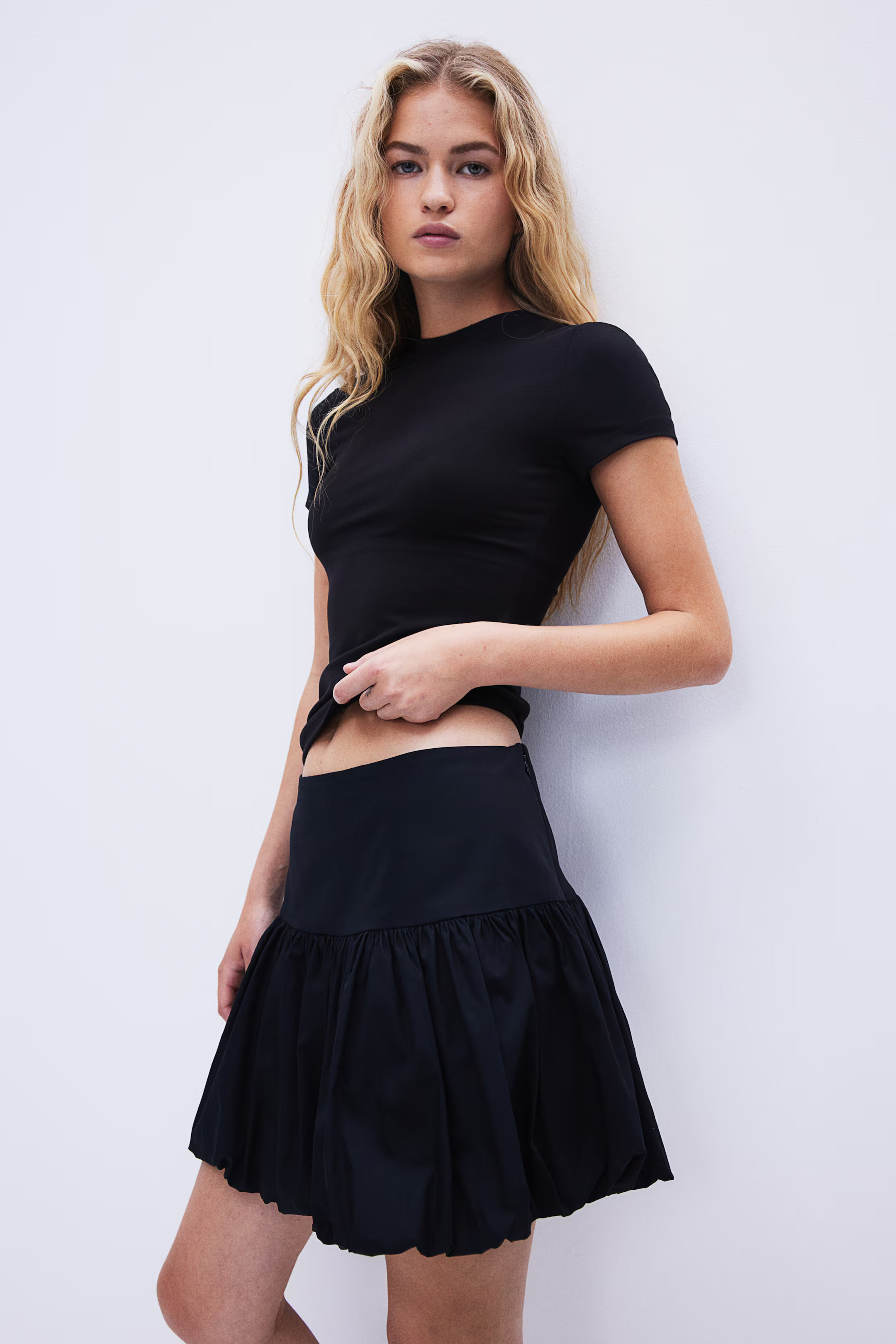 Fitted T-shirt | H&M (US + CA)