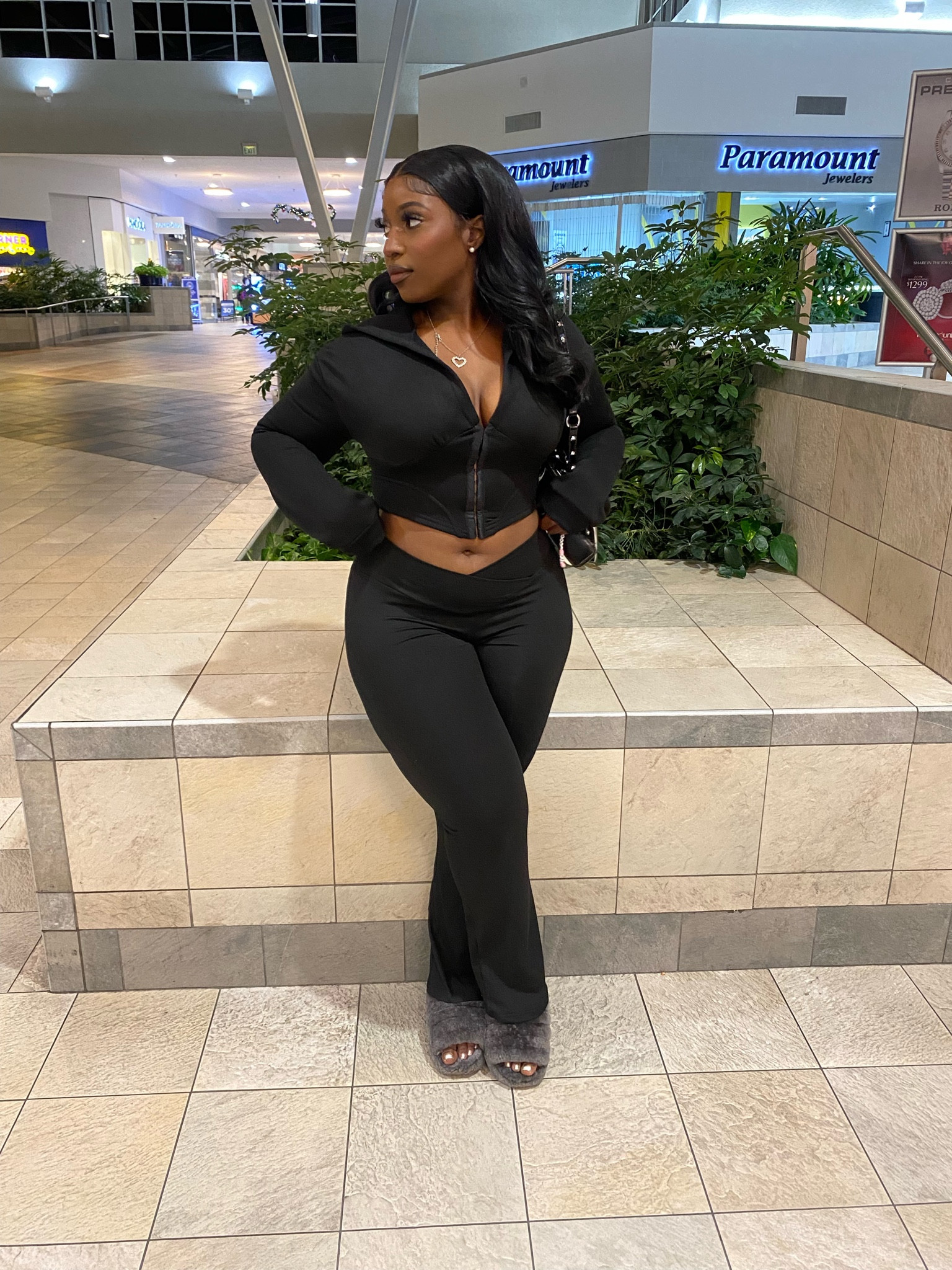 Black set, loungewear, cute and cozy, workout set, curvy fashion

#LTKFind #LTKcurves