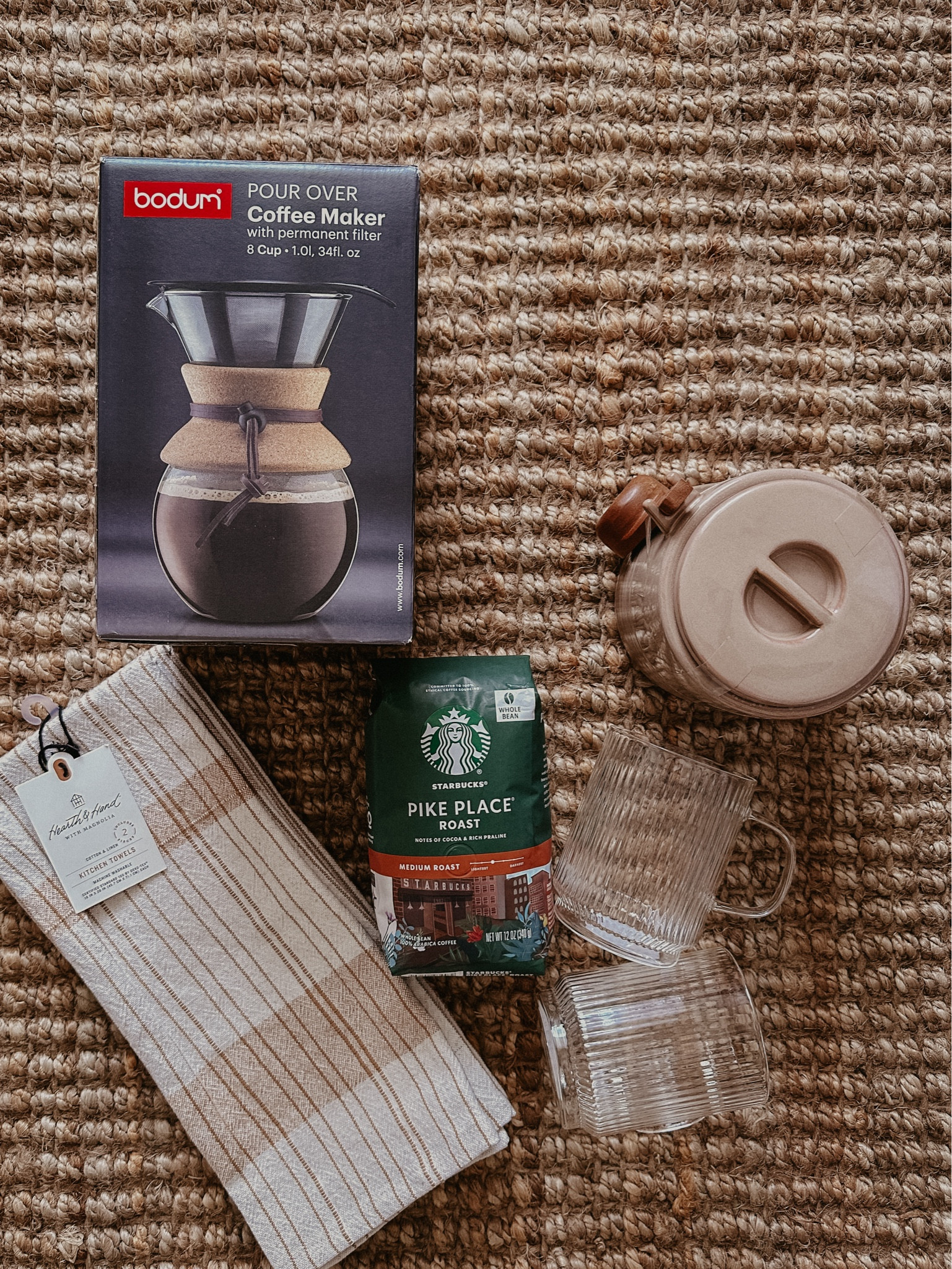 the photography studio is getting a mini coffee bar

home / neutrals / gift guide 

#LTKhome