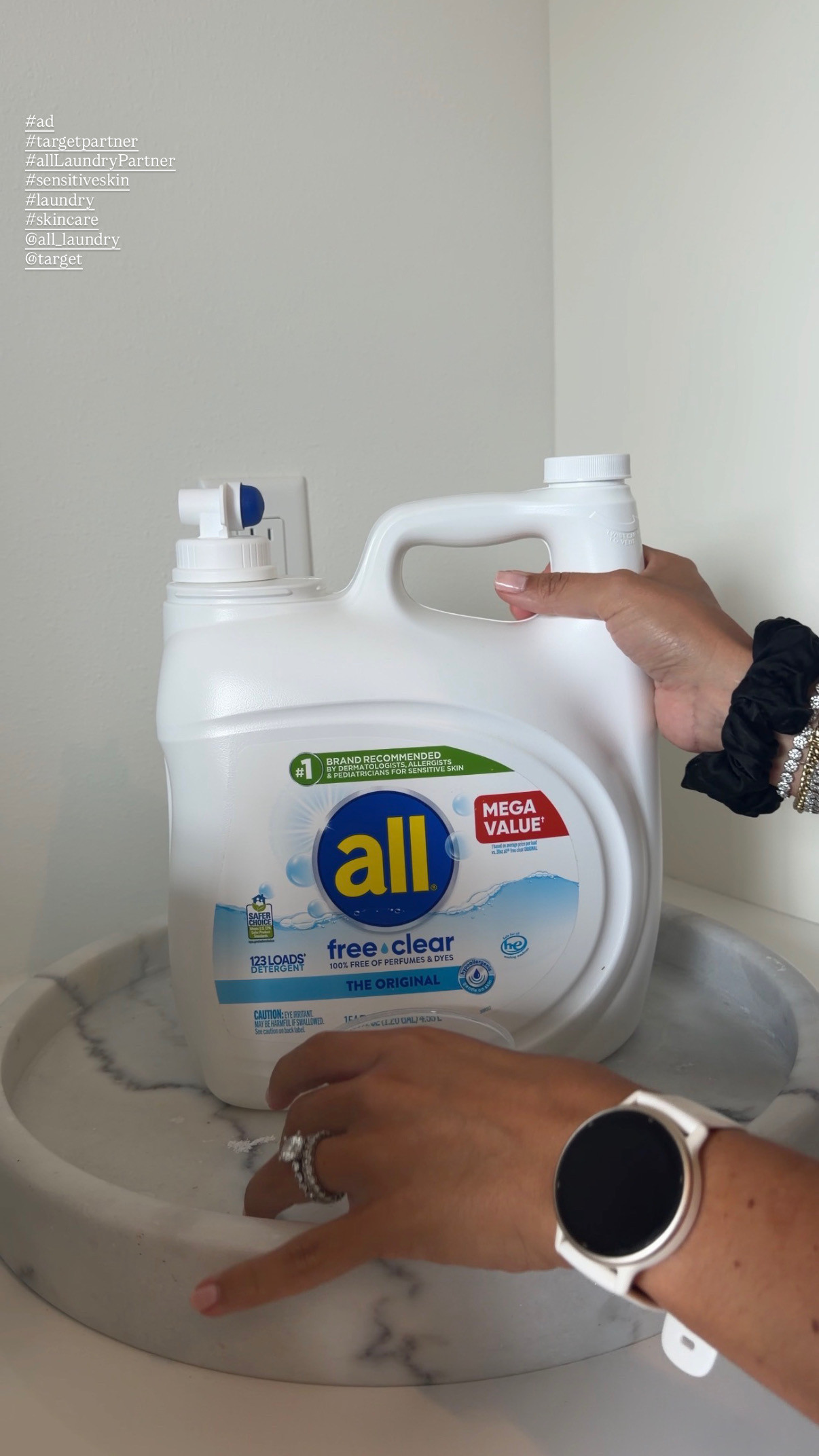 #AD There’s nothing better than the feeling of a full reset after a busy summer day ☀️⚽️ Between workouts, outdoor play, and nonstop family activities, laundry is basically running 24/7 over here 😂 I’ve been reaching for @all_laundry free clear because it’s 100% free of dyes and perfumes and provides a powerful clean that’s gentle on skin. You can find it at @target 🤍 https://on.ltk.com/+ZKii9iIlBZLRRO3QXeieig #TargetPartner #allLaundryPartner #sensitiveskin #skincare #laundry 

 #LTKmomlife #LTKmorningroutine #LTKselfcare