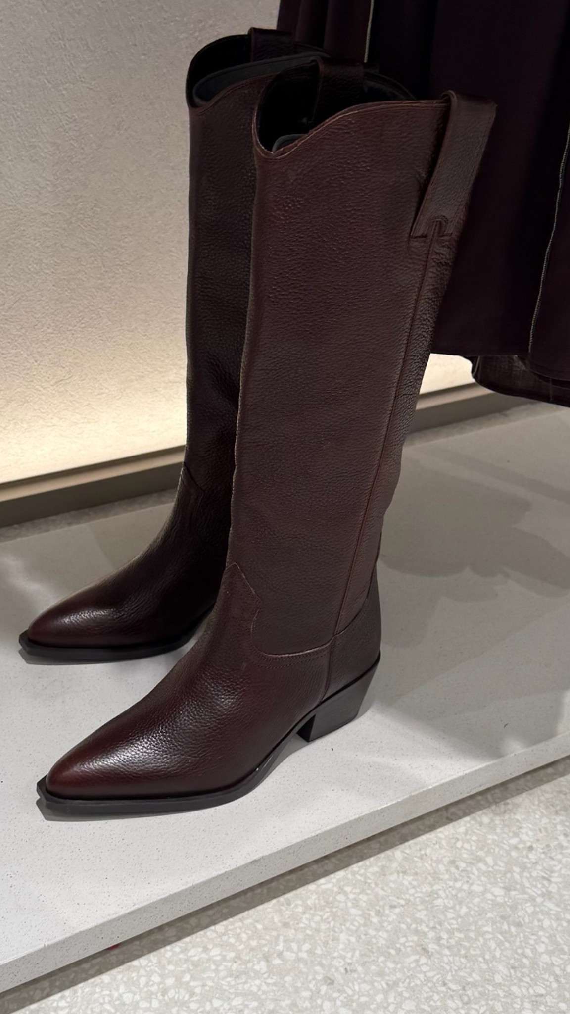 Brown Leather knee boot find!

#LTKSeasonal #LTKStyleTip #LTKShoeCrush