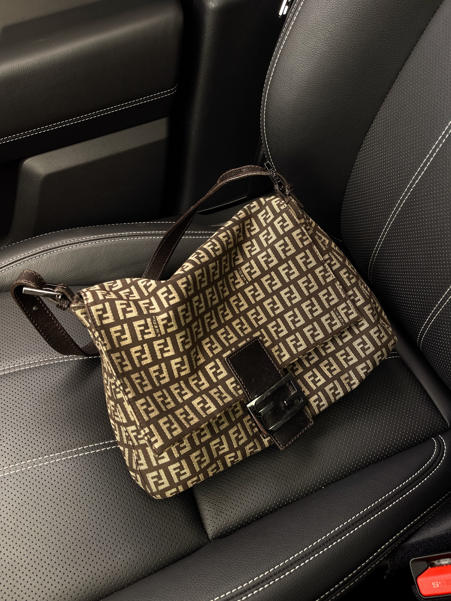 Vintage mama baguette 🥖

#LTKGiftGuide #LTKStyleTip #LTKItBag