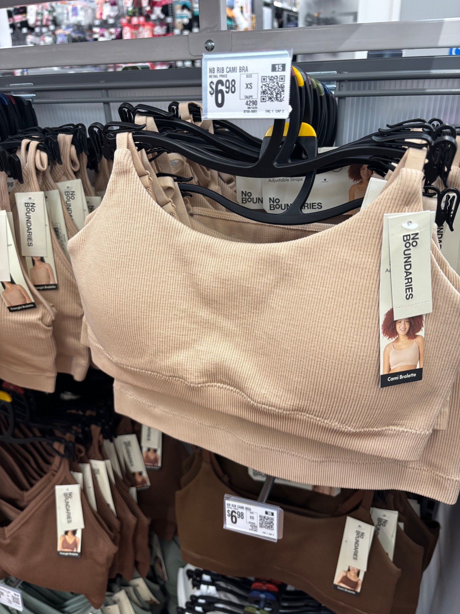 Hands down the most comfortable bralette, it’s my favorite and I own multiple colors! 