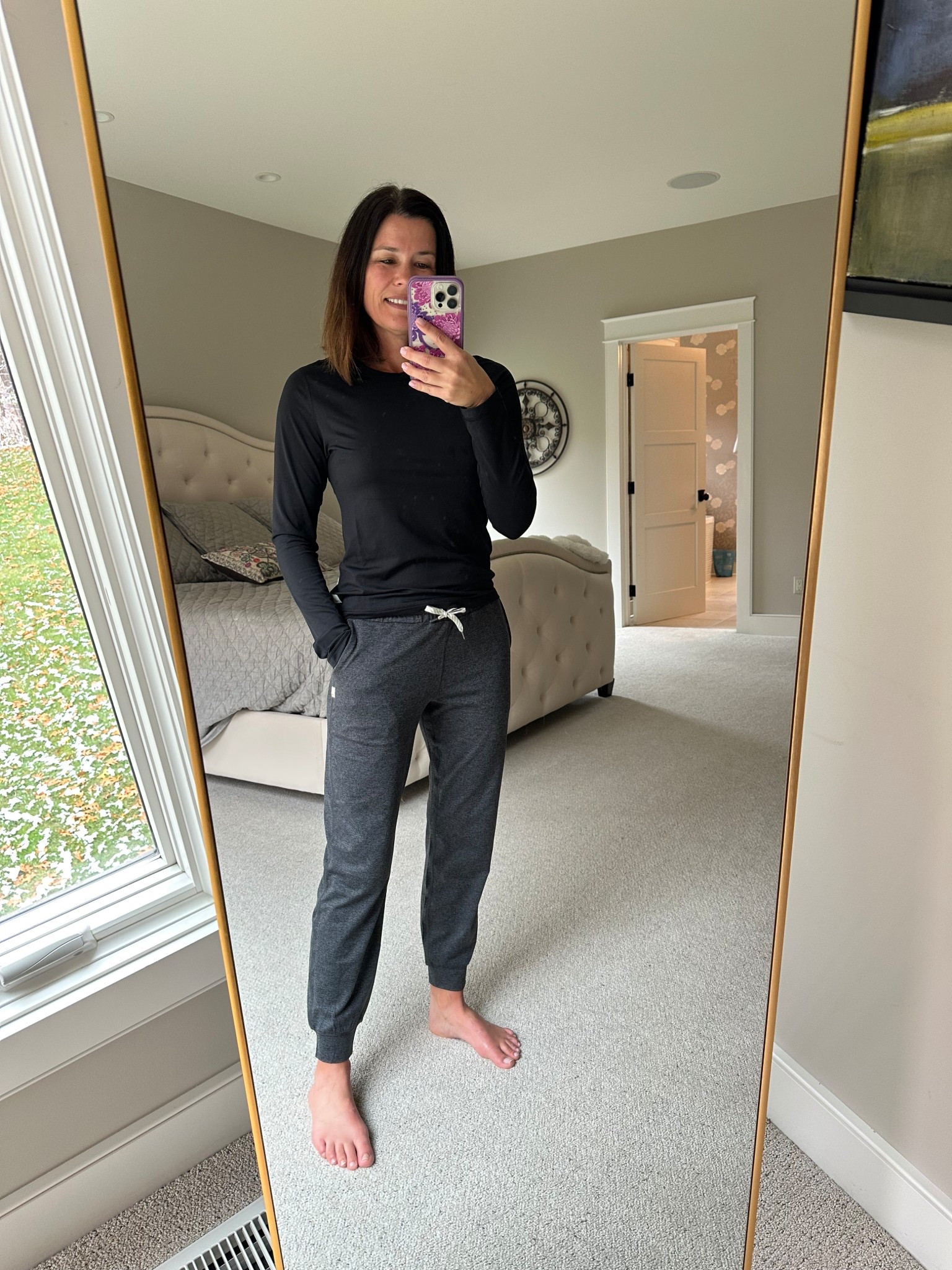 The BEST joggers and top. Sooo soft!

#LTKOver40 #LTKFindsUnder100 #LTKActive