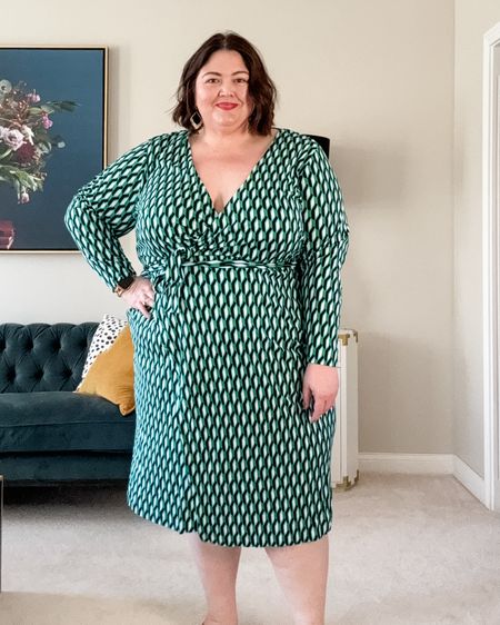 DVF x Target plus size try on wrap dress 4x 

#LTKplussize #LTKover40